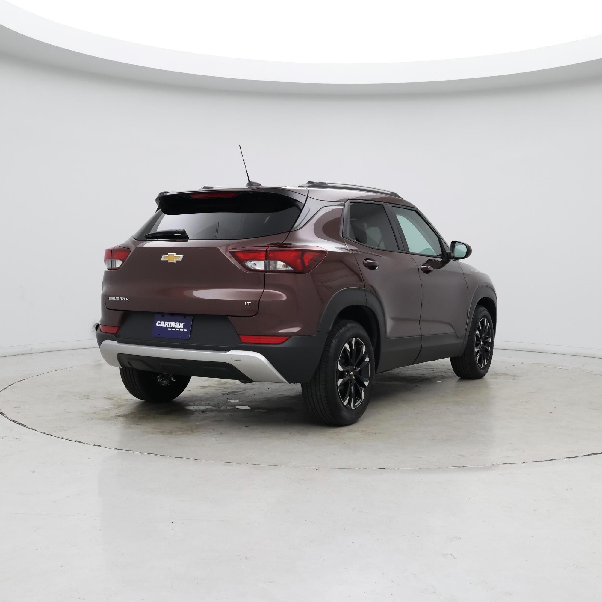 Thumbnail: 2023 Chevrolet TrailBlazer - 8