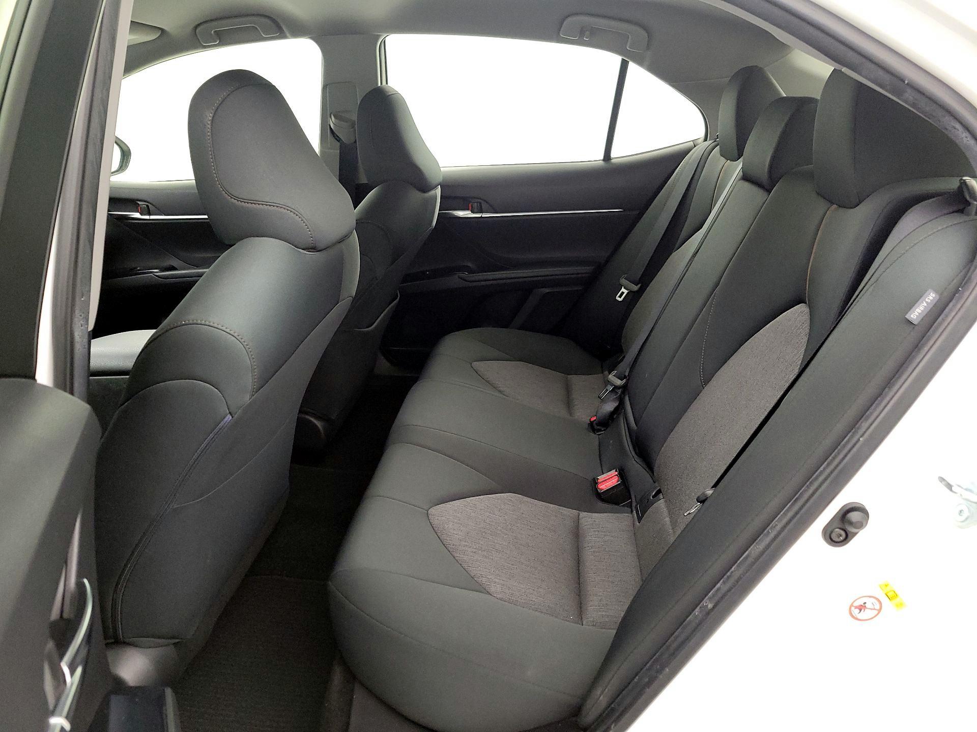 Thumbnail: 2018 Toyota Camry - 19