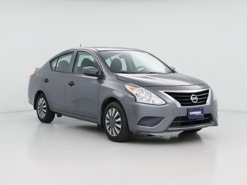 2019 Nissan Versa S Plus