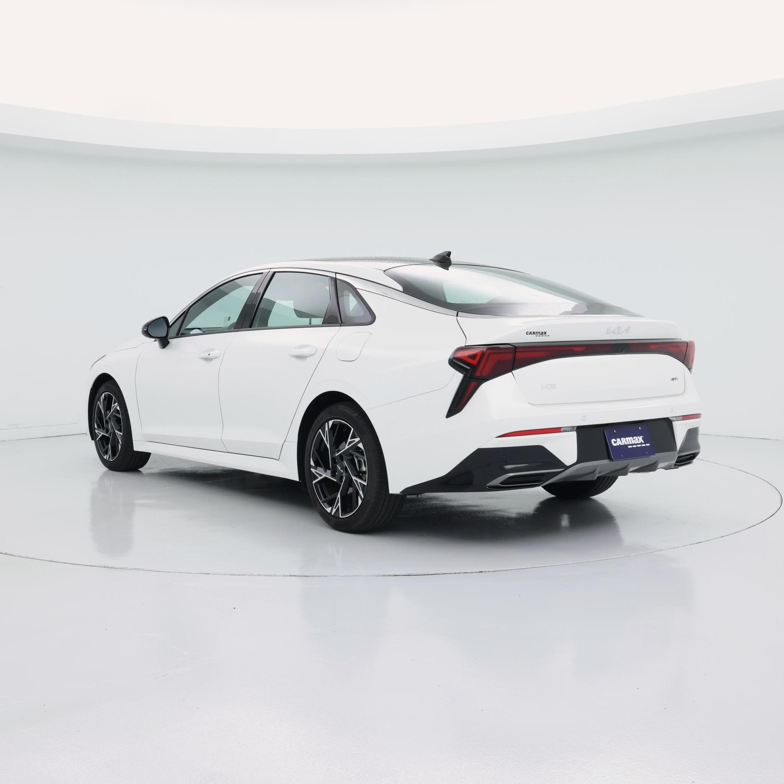 Thumbnail: 2025 Kia K5 - 2