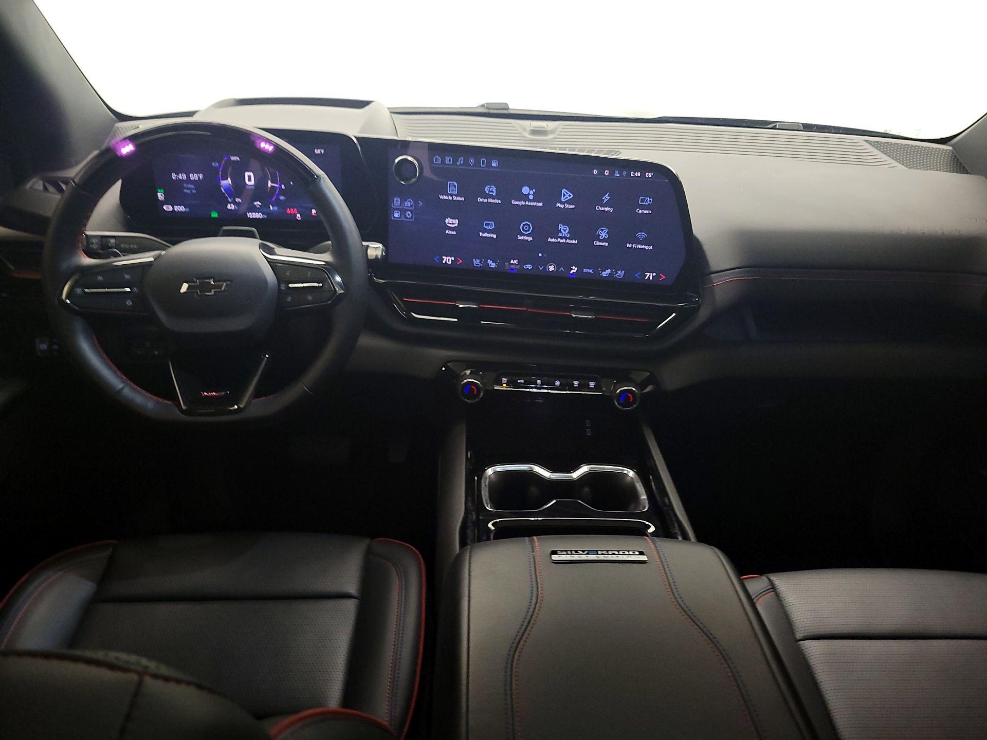 Thumbnail: 2024 Chevrolet Silverado EV - 9