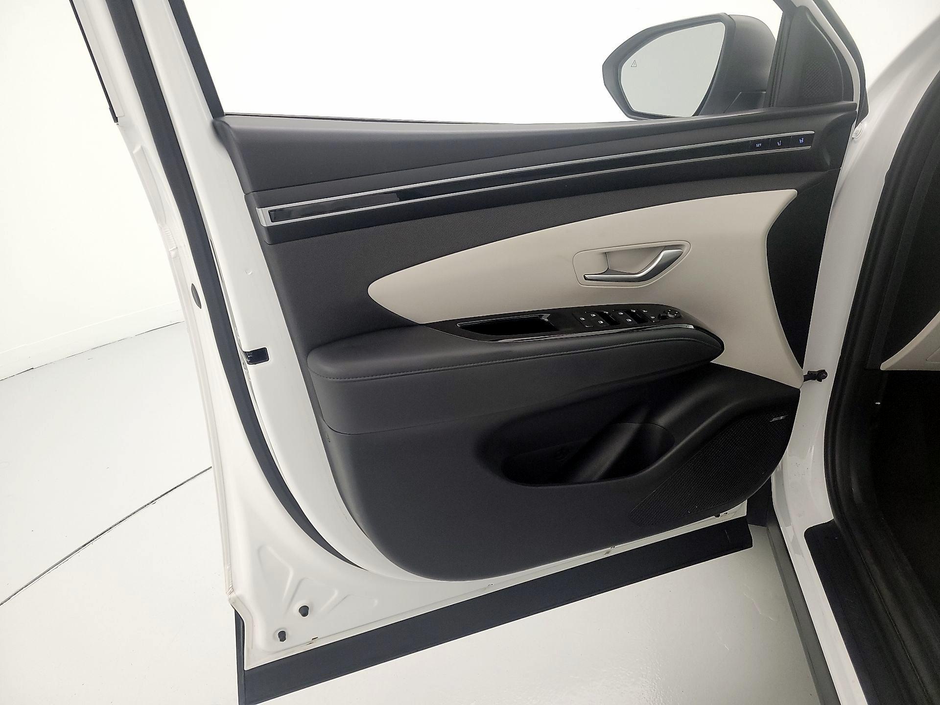 Thumbnail: 2024 Hyundai Tucson - 12