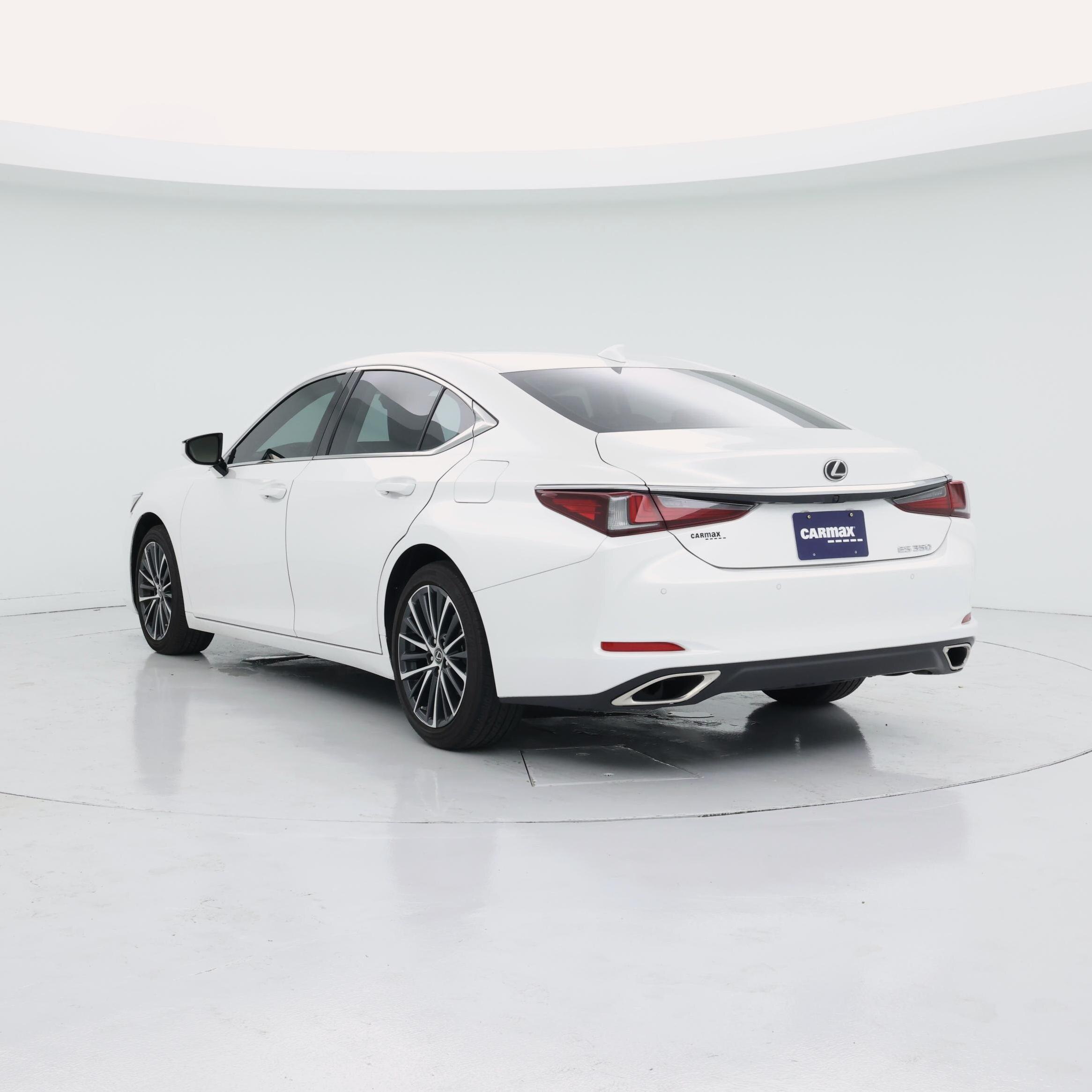Thumbnail: 2024 Lexus ES - 2