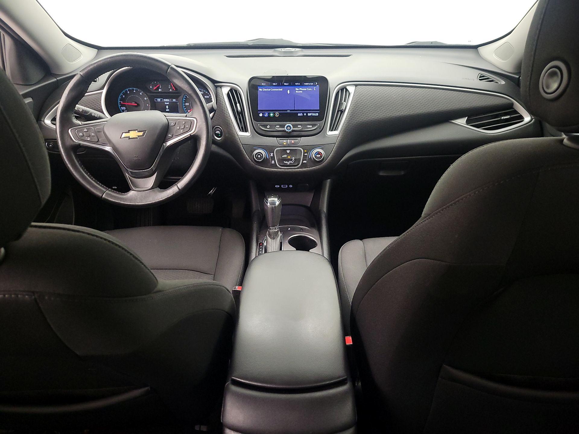 Thumbnail: 2020 Chevrolet Malibu - 9