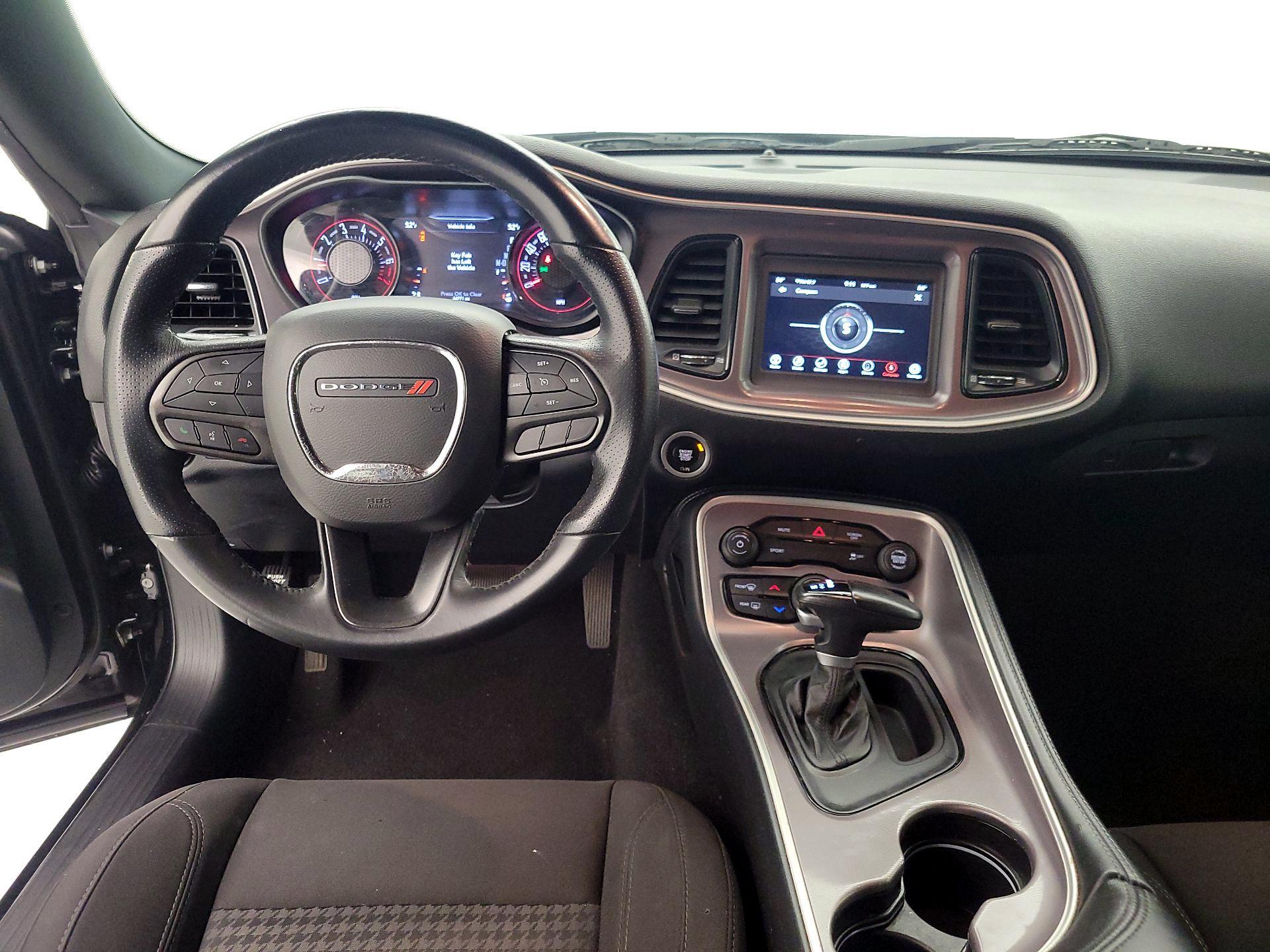Thumbnail: 2022 Dodge Challenger - 10