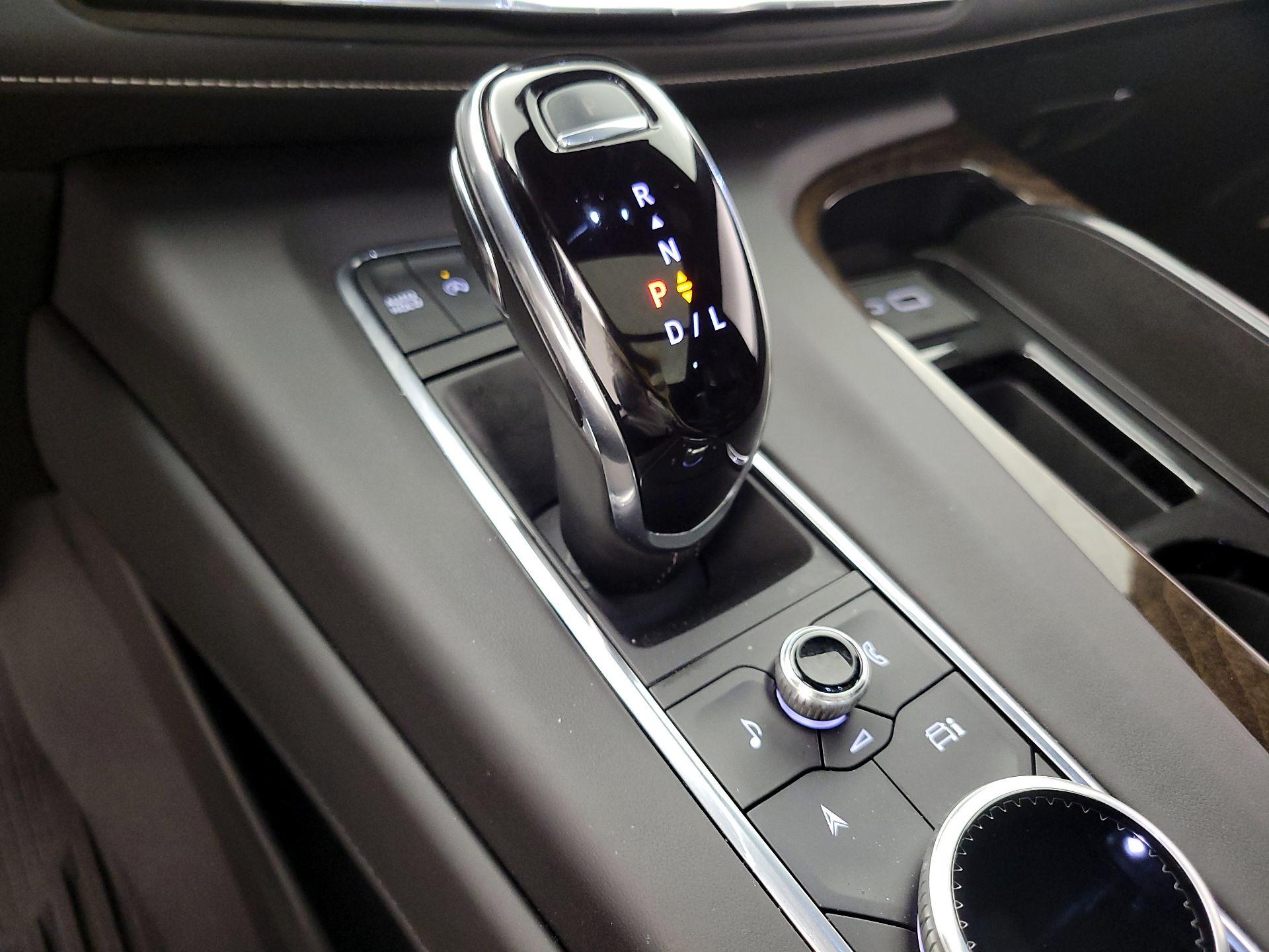 Thumbnail: 2024 Cadillac Escalade - 18