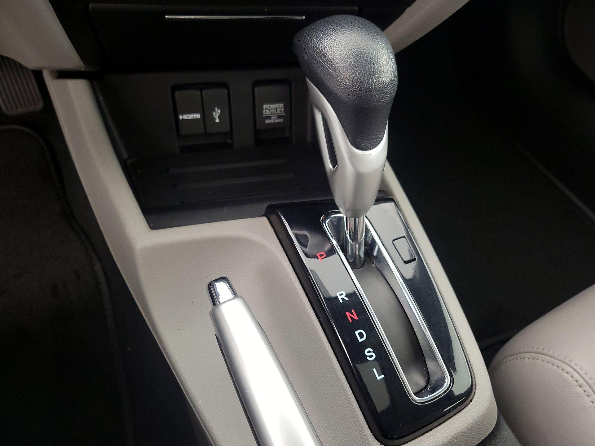 Thumbnail: 2014 Honda Civic - 17
