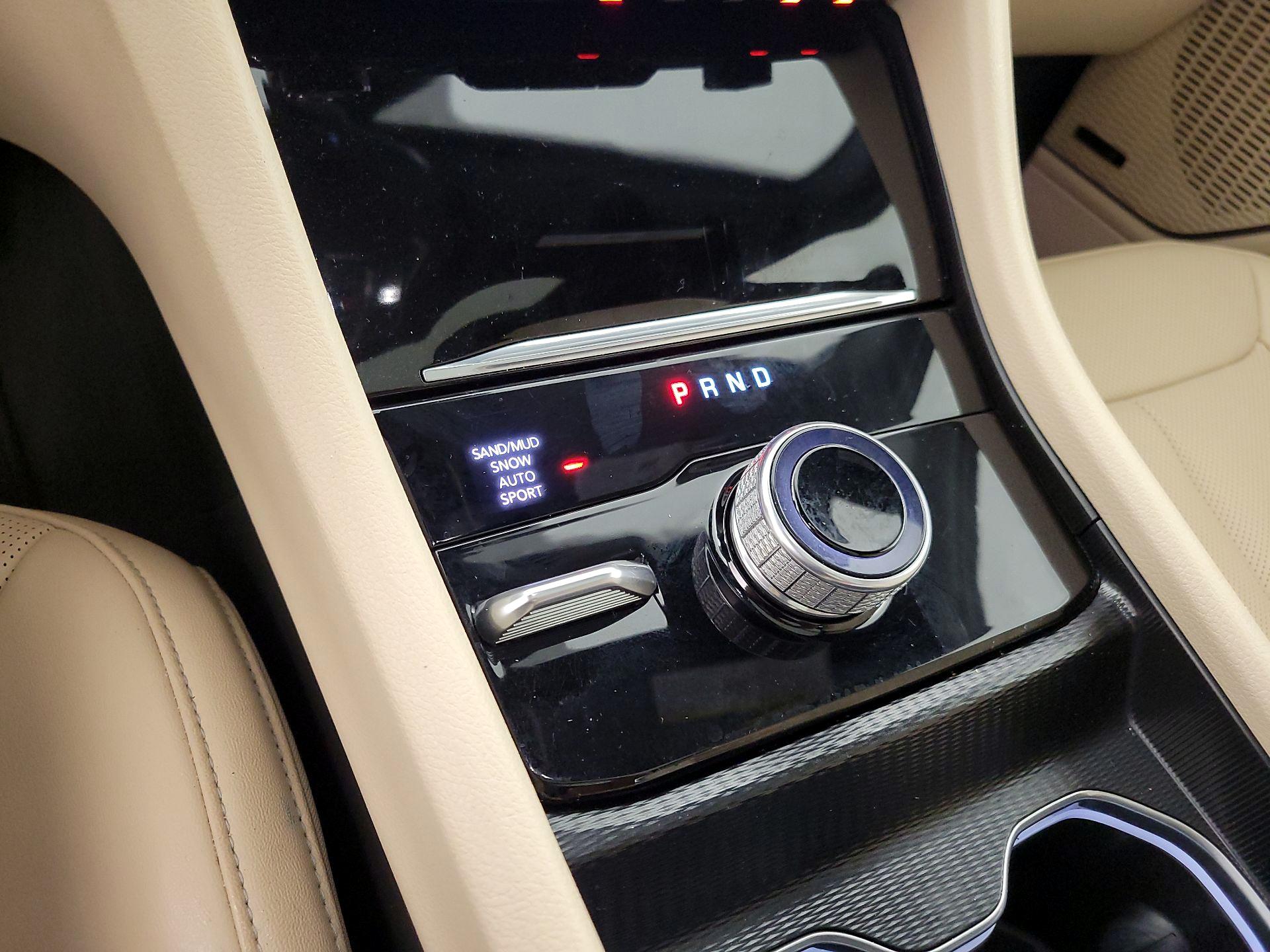 Thumbnail: 2024 Jeep Grand Cherokee - 18