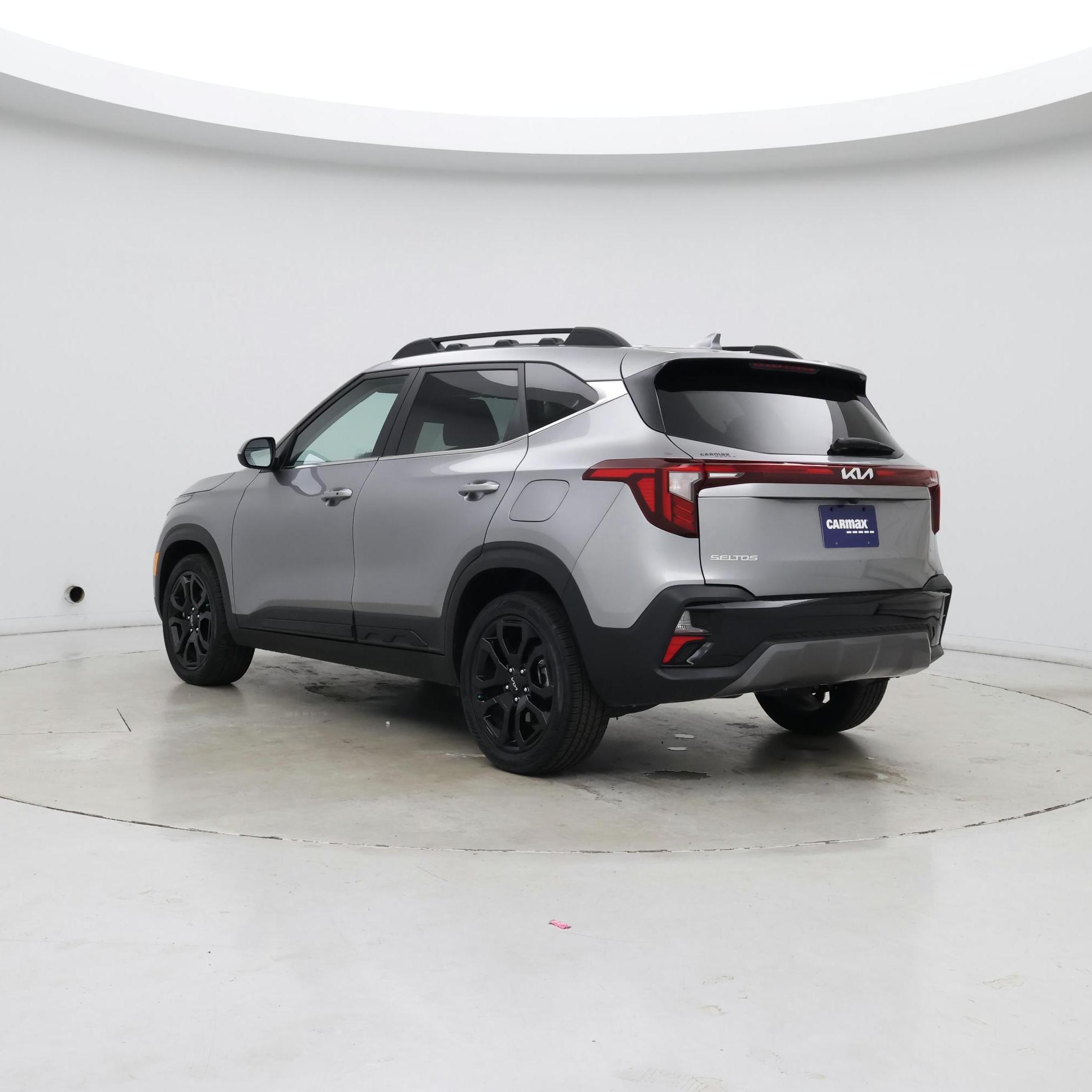 Thumbnail: 2024 Kia Seltos - 2