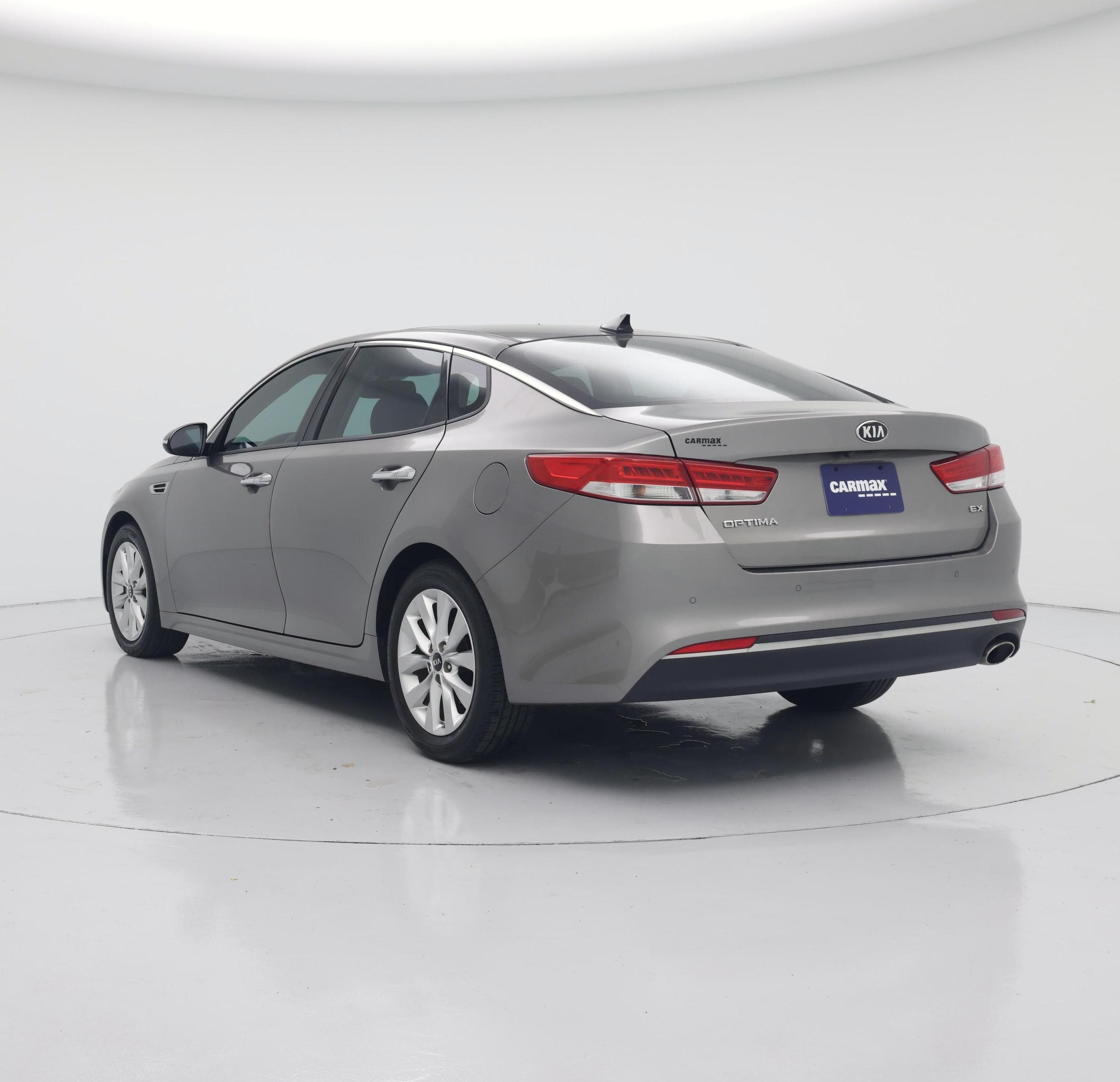 Thumbnail: 2016 Kia Optima - 2