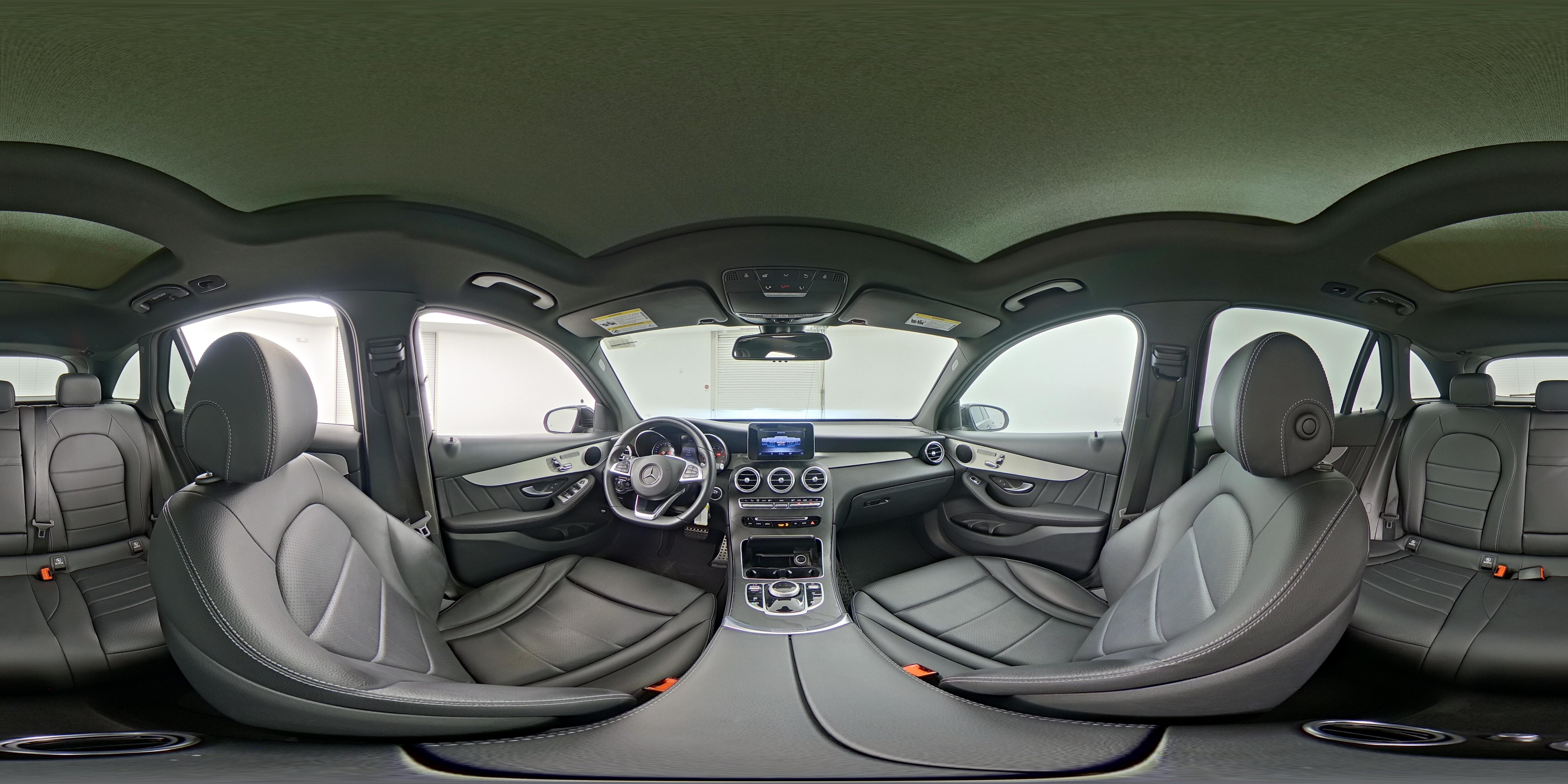 2019 Mercedes-Benz GLC GLC300 - Photo 25