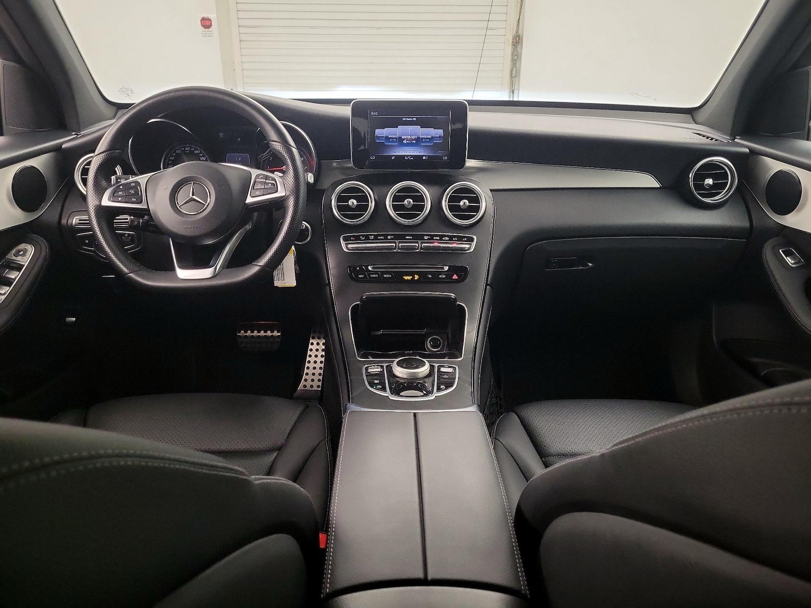 2019 Mercedes-Benz GLC GLC300 - Photo 10