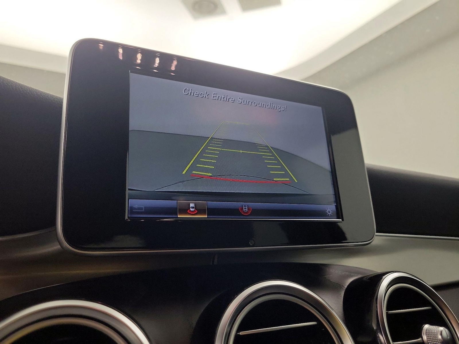 2019 Mercedes-Benz GLC GLC300 - Photo 15