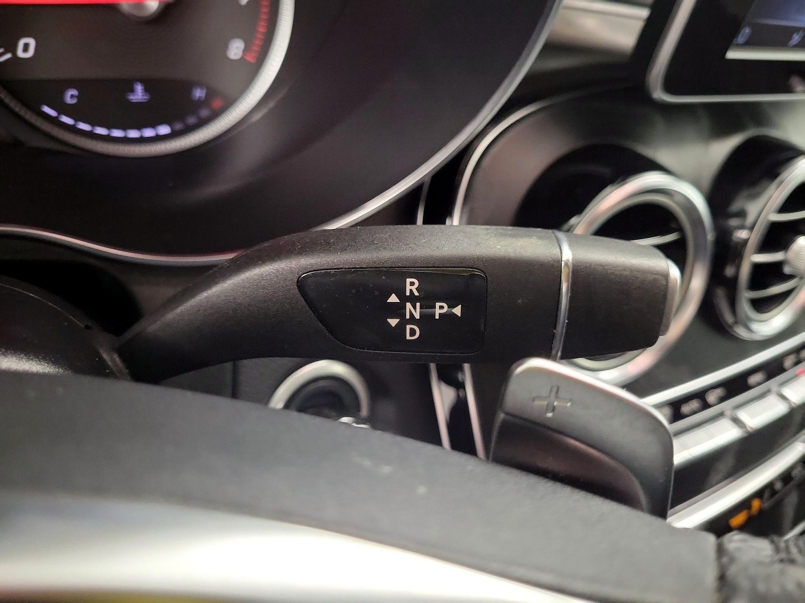 2019 Mercedes-Benz GLC GLC300 - Photo 18