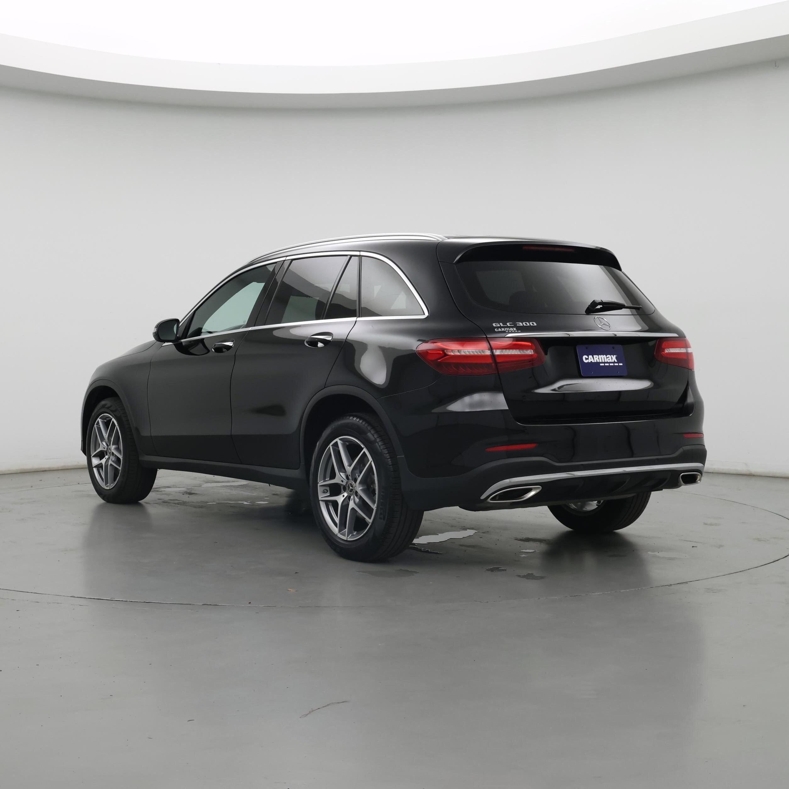 Thumbnail: 2019 Mercedes-Benz GLC - 2