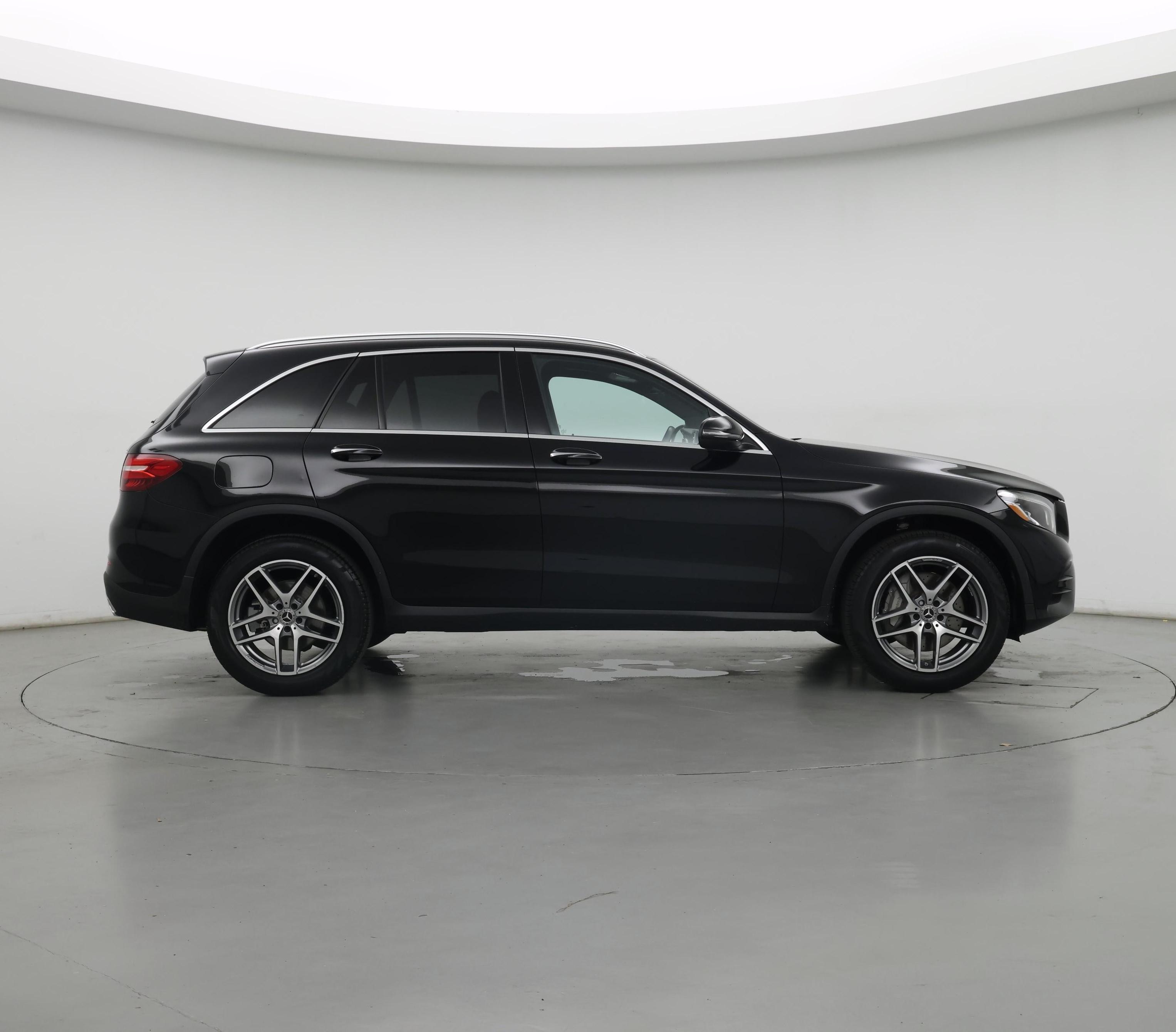 Thumbnail: 2019 Mercedes-Benz GLC - 7