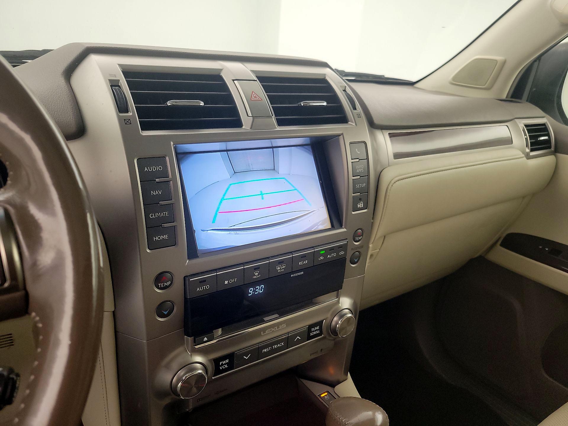 Thumbnail: 2017 Lexus GX - 15
