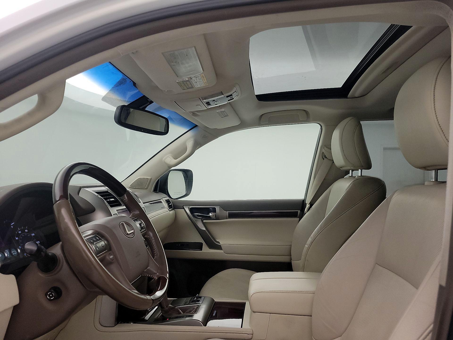 Thumbnail: 2017 Lexus GX - 20
