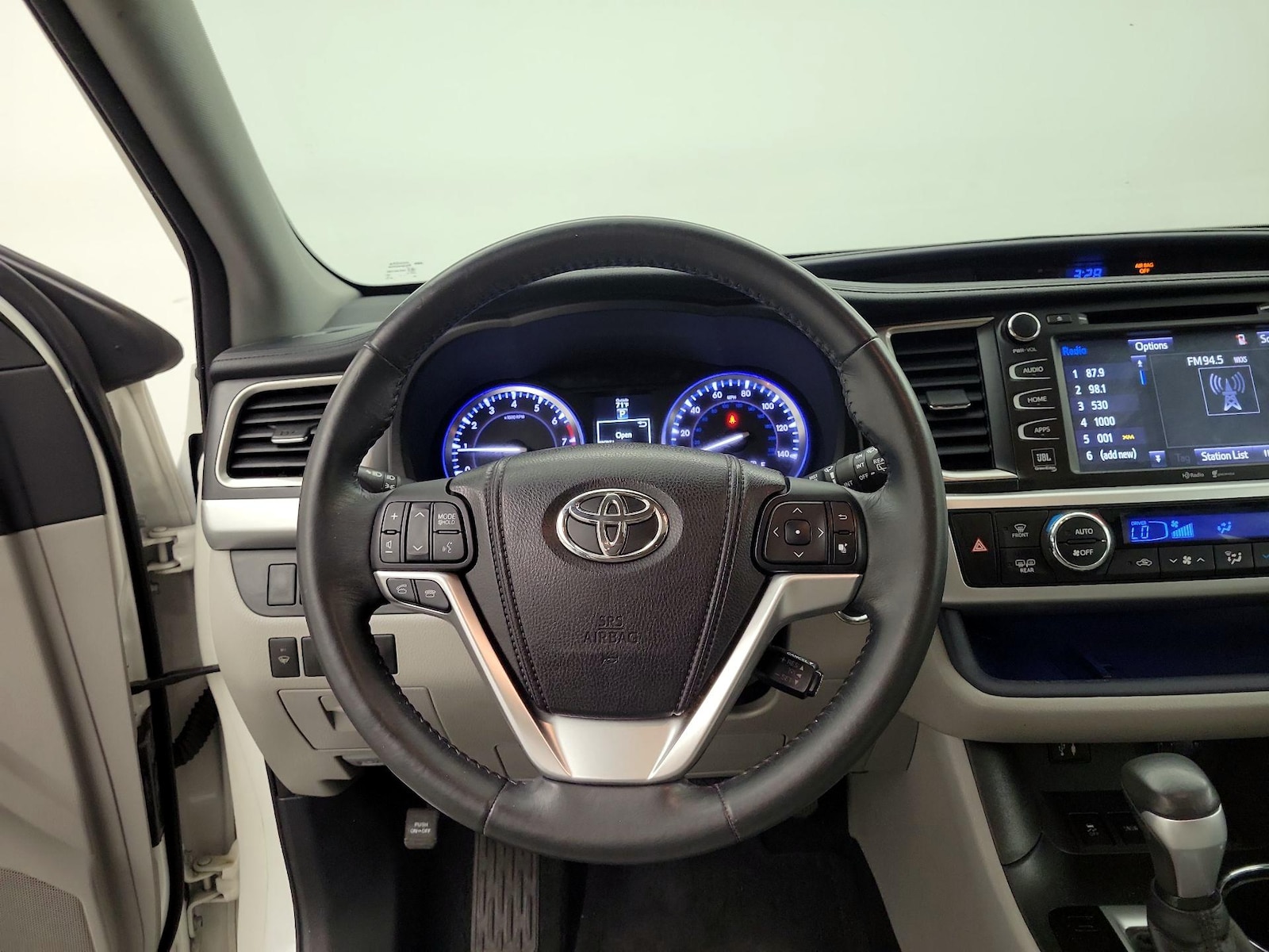 2015 Toyota Highlander Limited - Photo 11