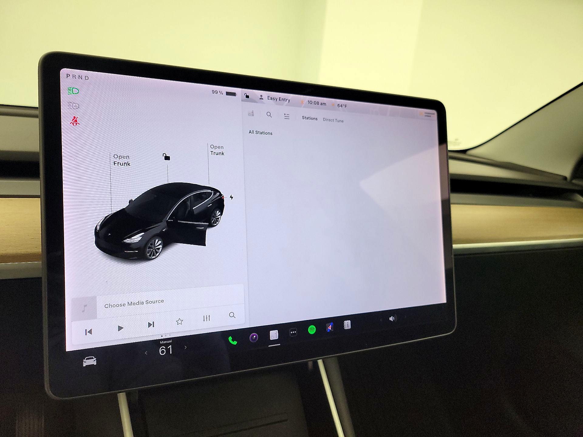 Thumbnail: 2019 Tesla Model 3 - 15