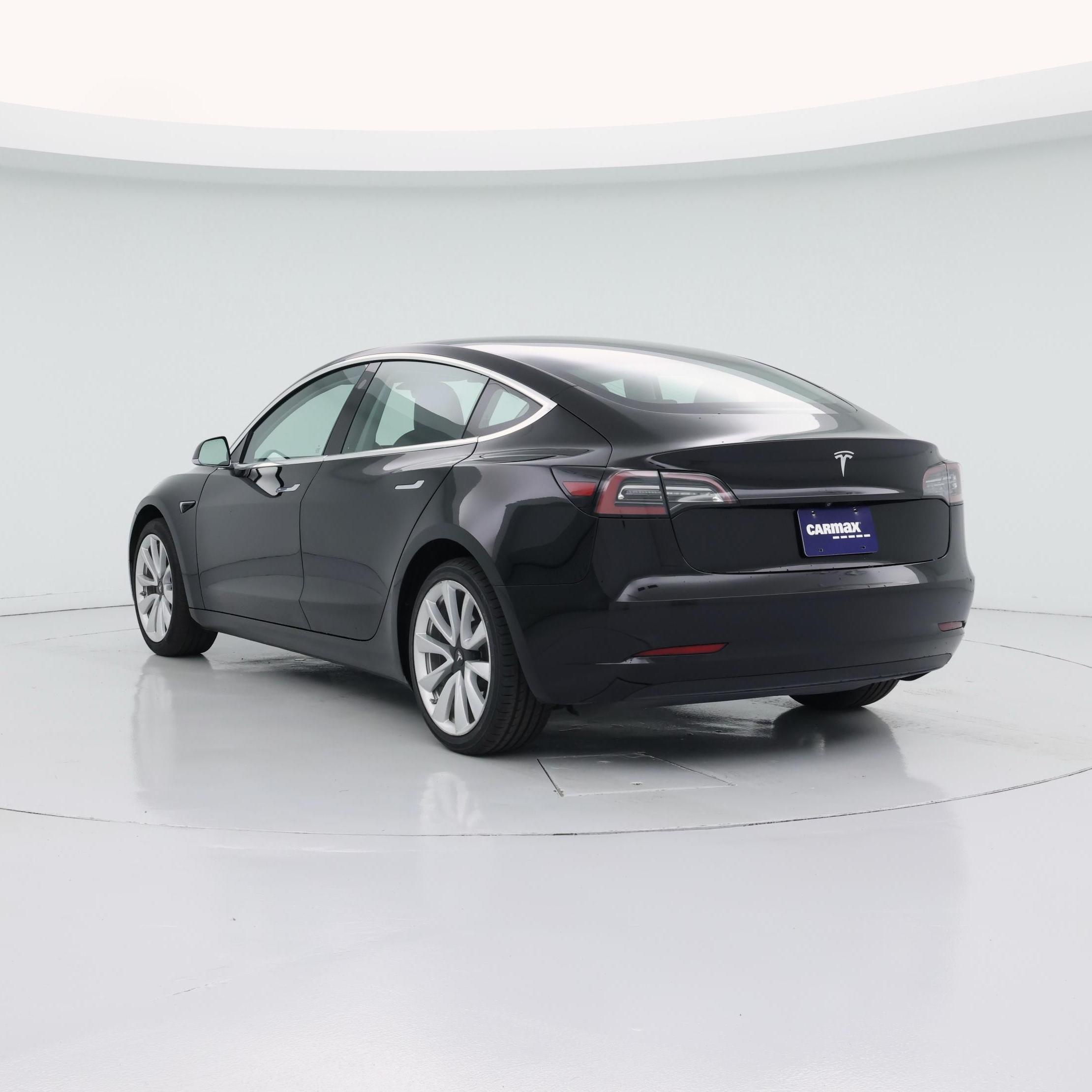 Thumbnail: 2019 Tesla Model 3 - 2