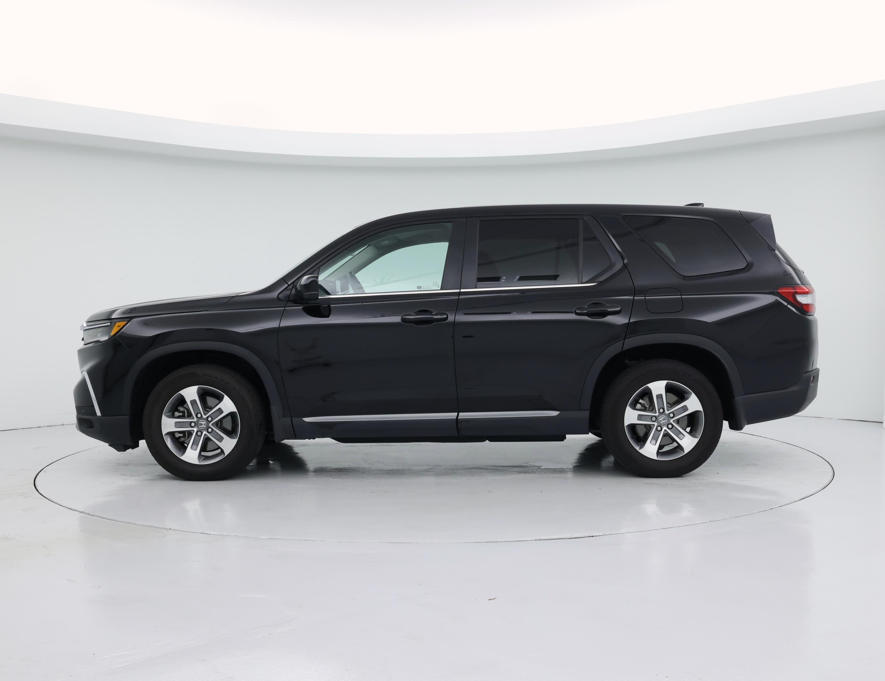 Thumbnail: 2025 Honda Pilot - 3