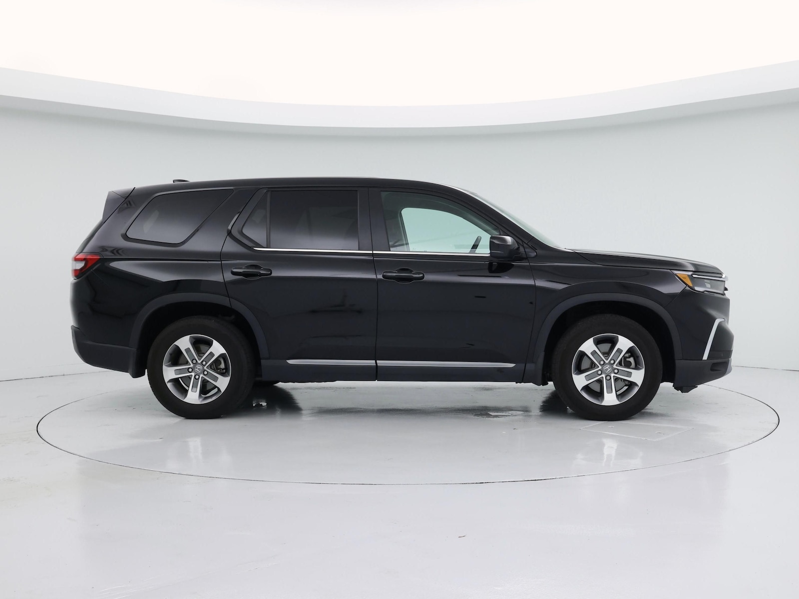 2025 Honda Pilot EX-L - Photo 8