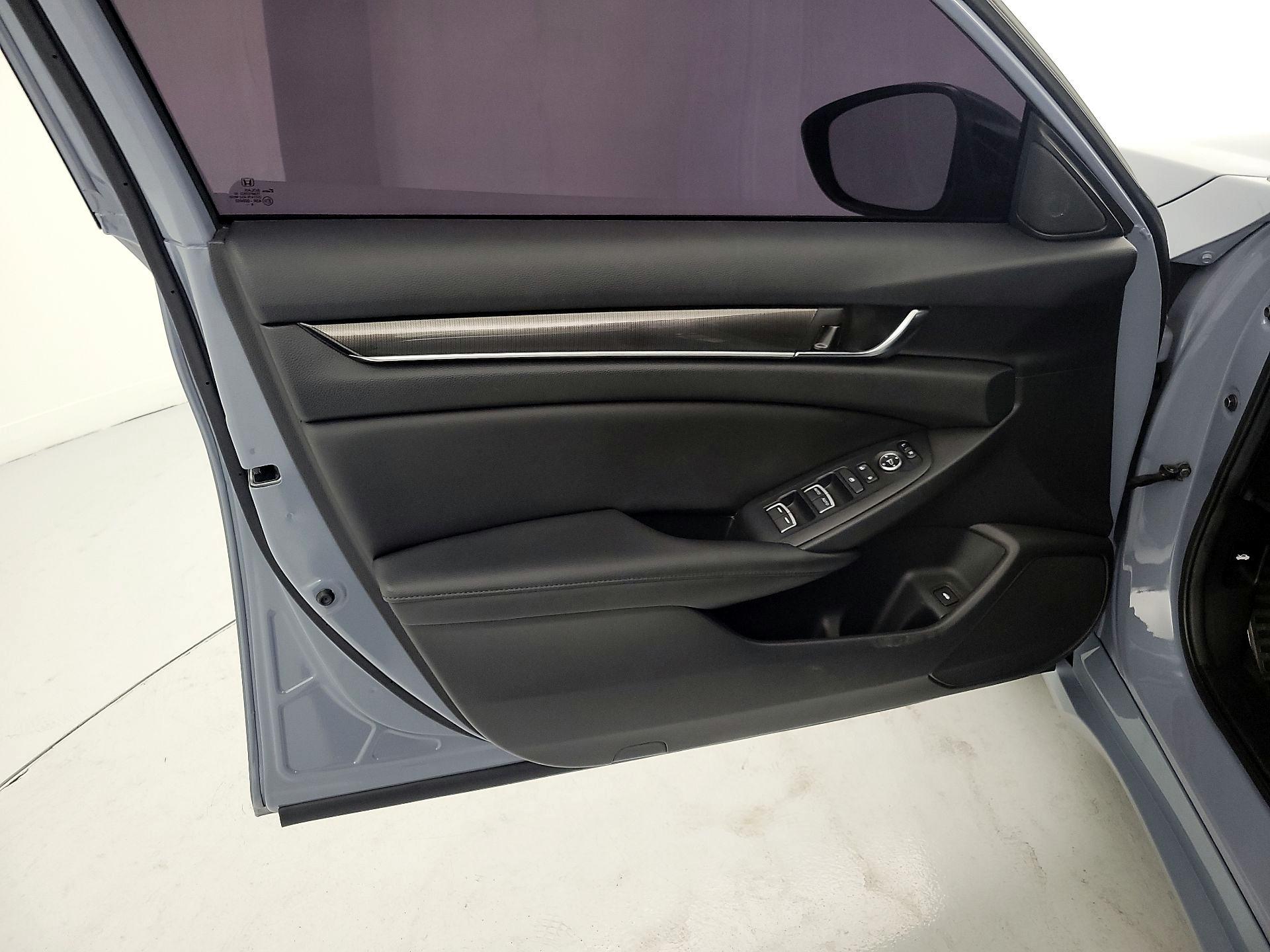 Thumbnail: 2021 Honda Accord - 12