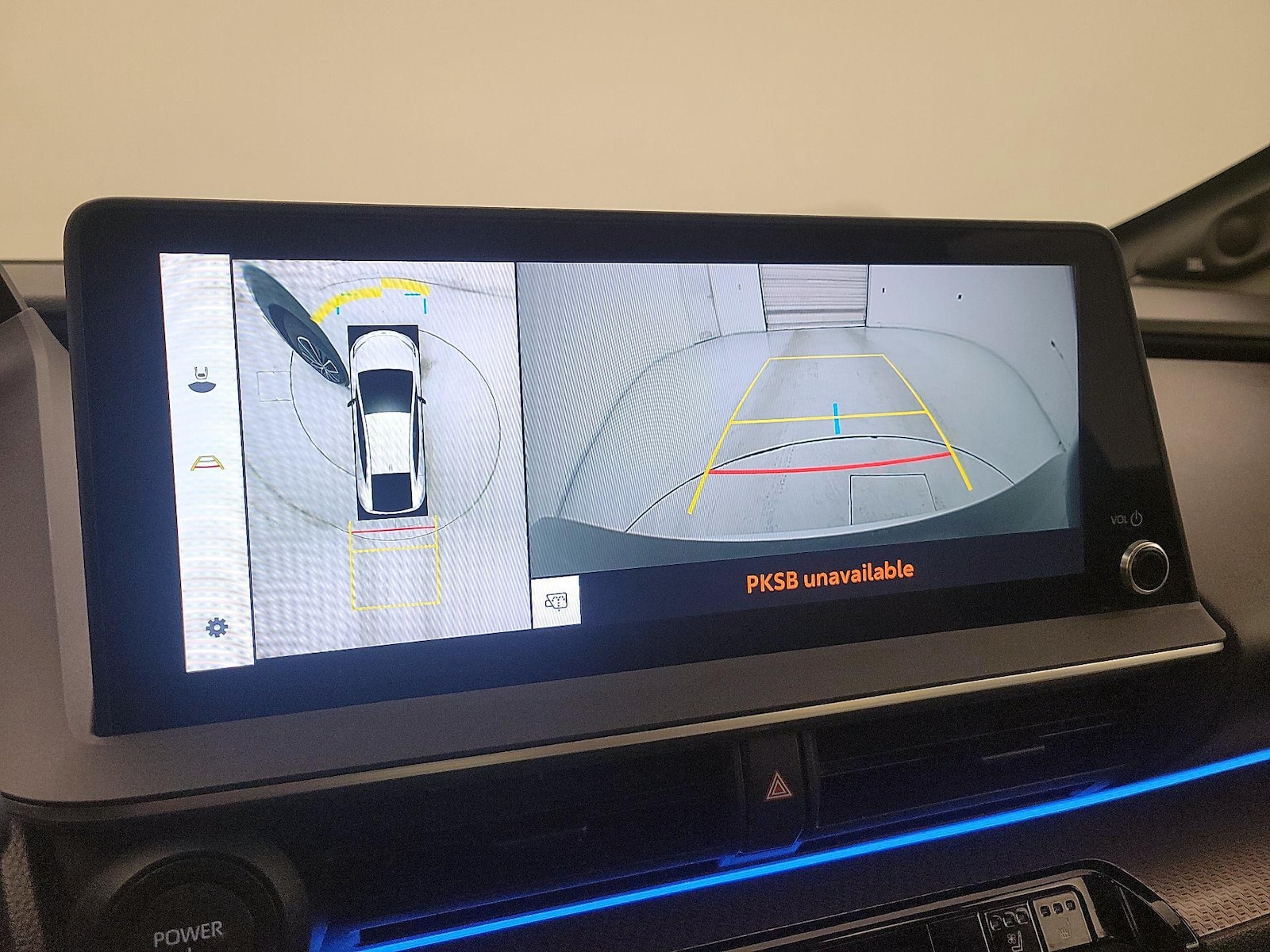 2024 Toyota Prius Limited - Photo 16