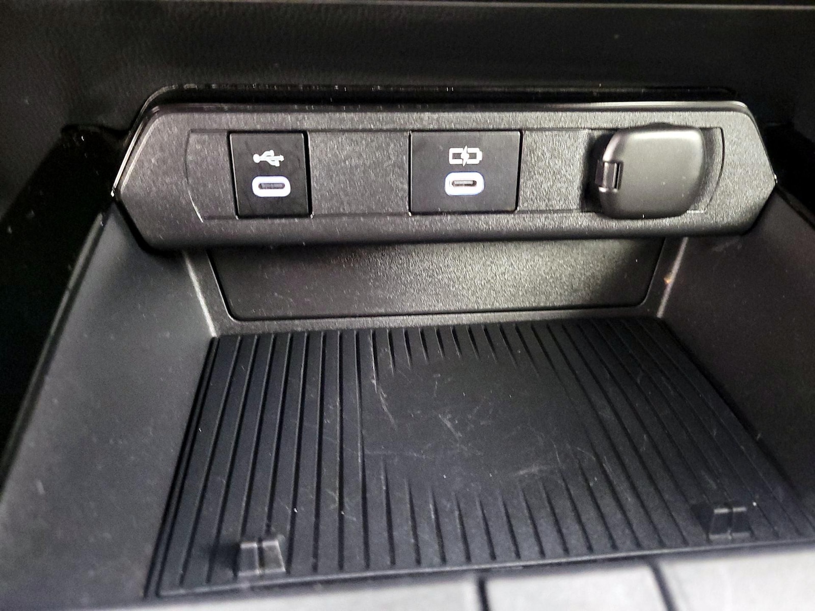 2024 Toyota Prius Limited - Photo 20