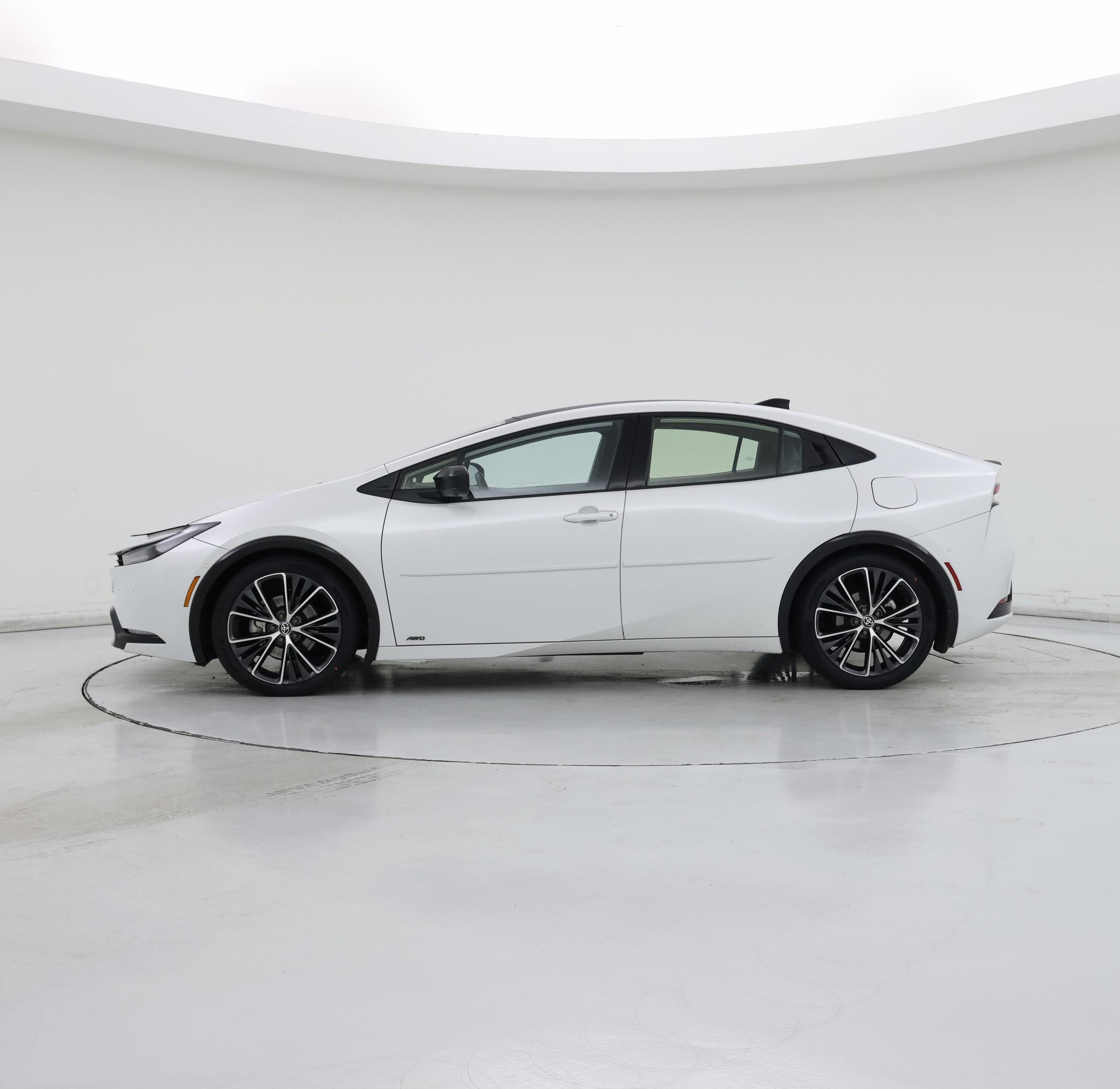 Thumbnail: 2024 Toyota Prius - 3