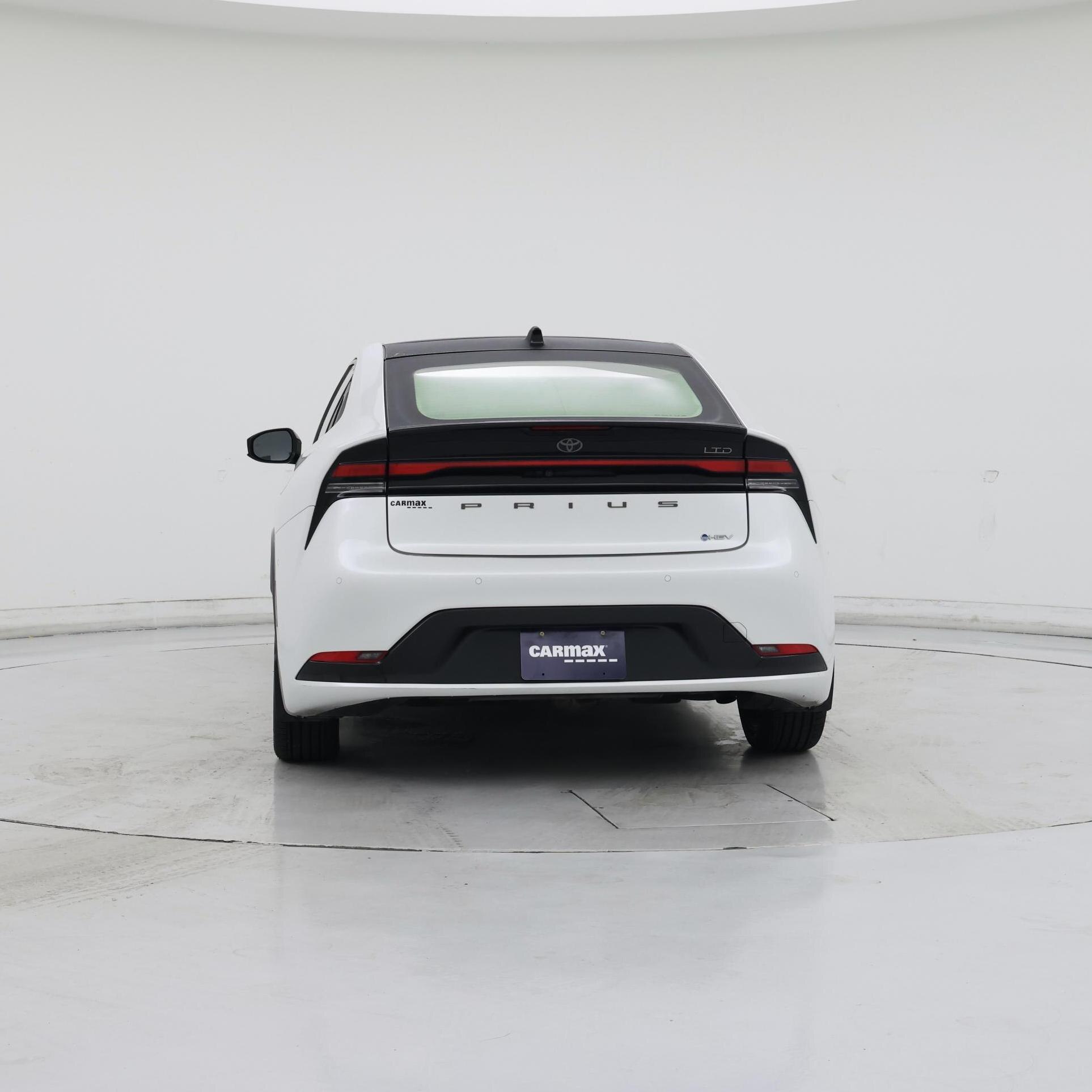 Thumbnail: 2024 Toyota Prius - 6