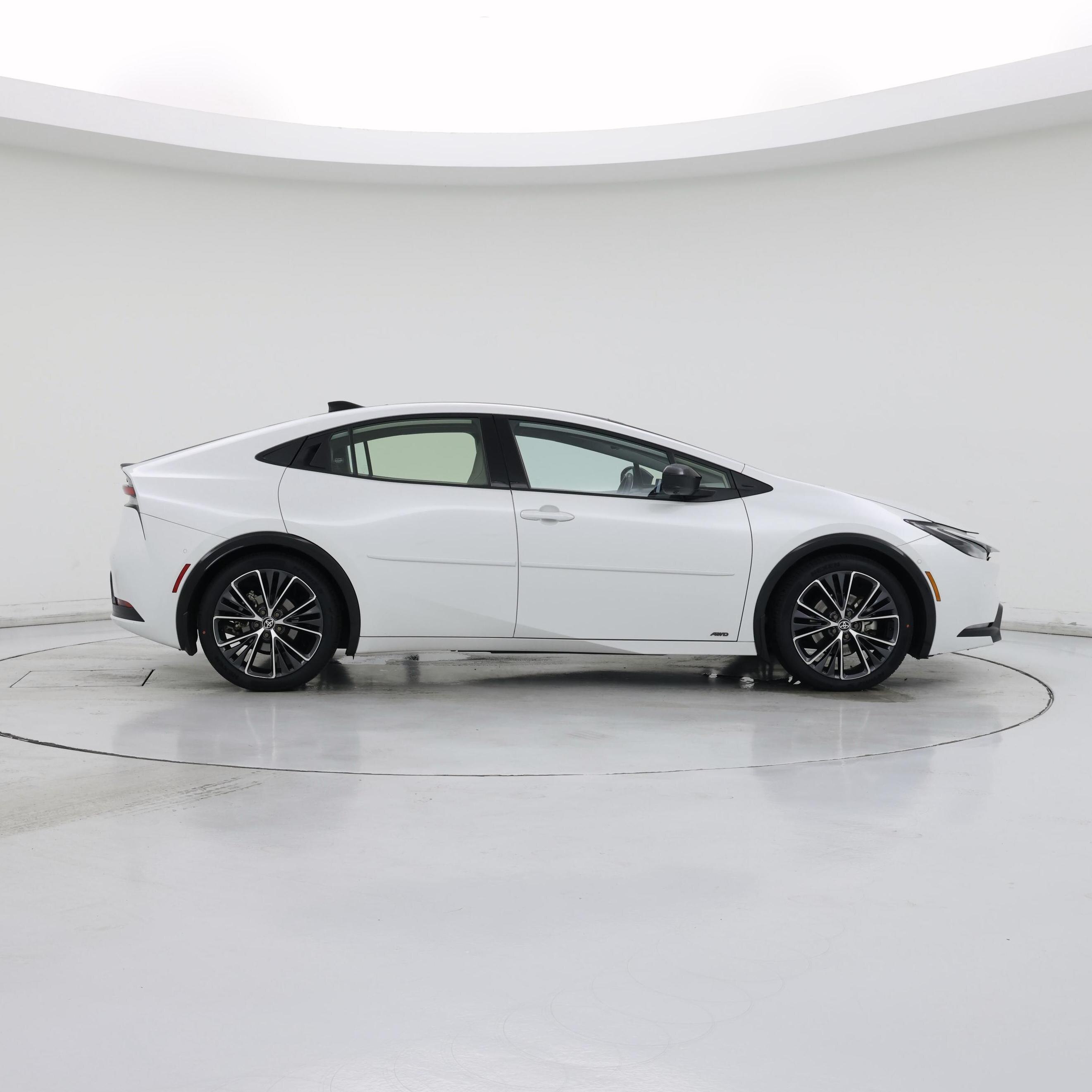 Thumbnail: 2024 Toyota Prius - 7