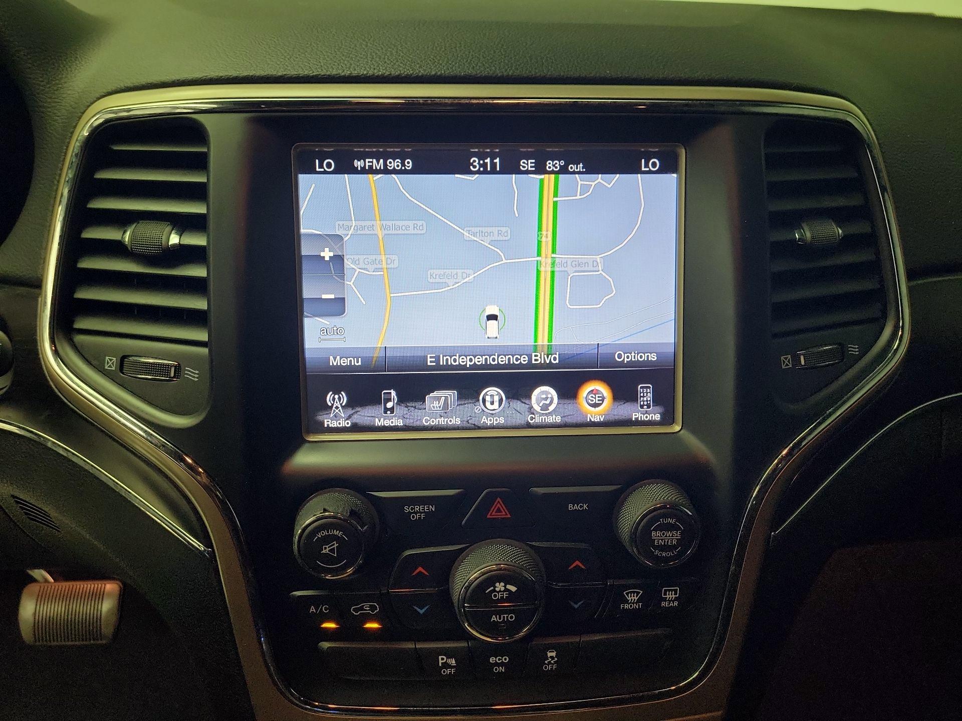 Thumbnail: 2015 Jeep Grand Cherokee - 14