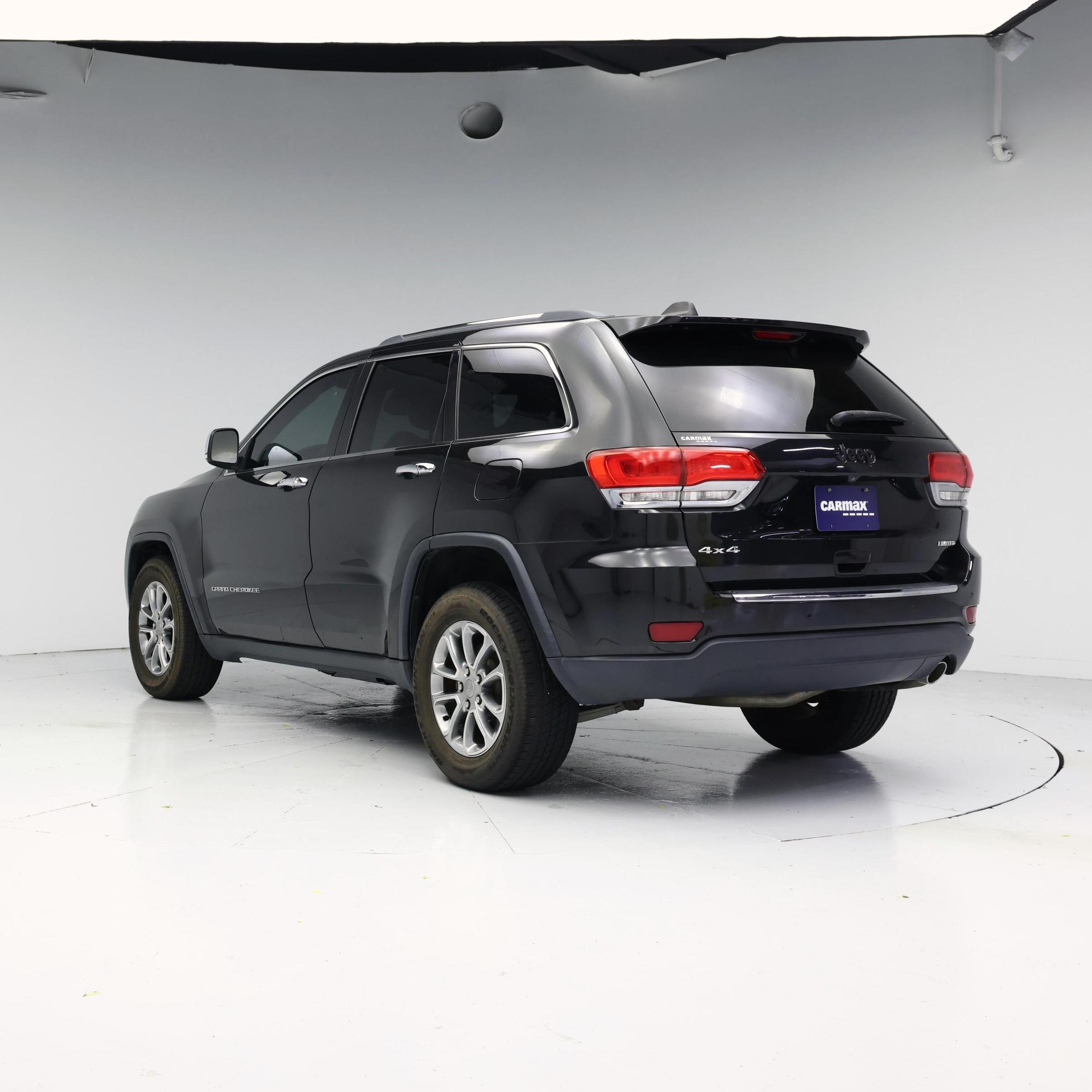 Thumbnail: 2015 Jeep Grand Cherokee - 2