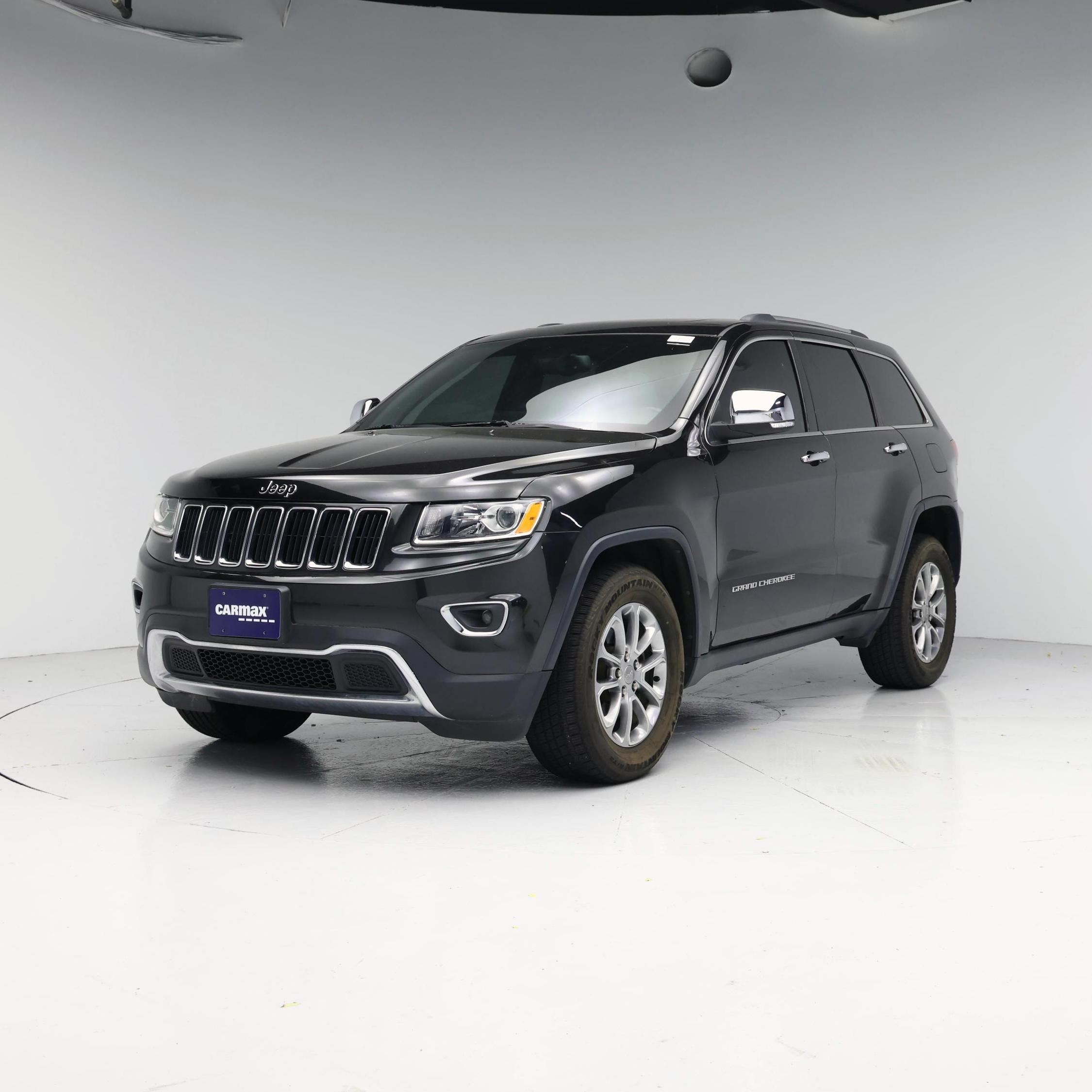 Thumbnail: 2015 Jeep Grand Cherokee - 4