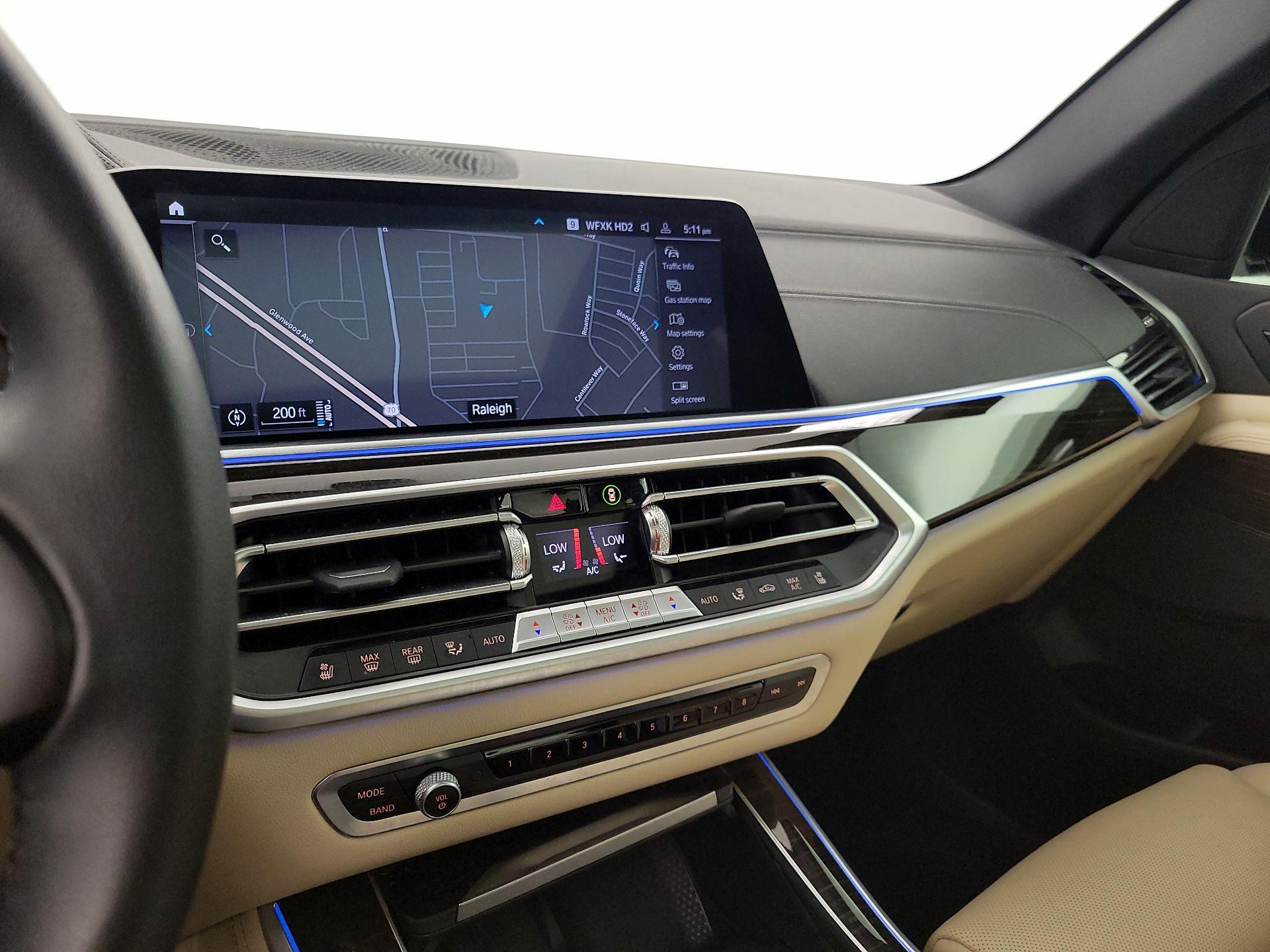 Thumbnail: 2021 BMW X5 - 14