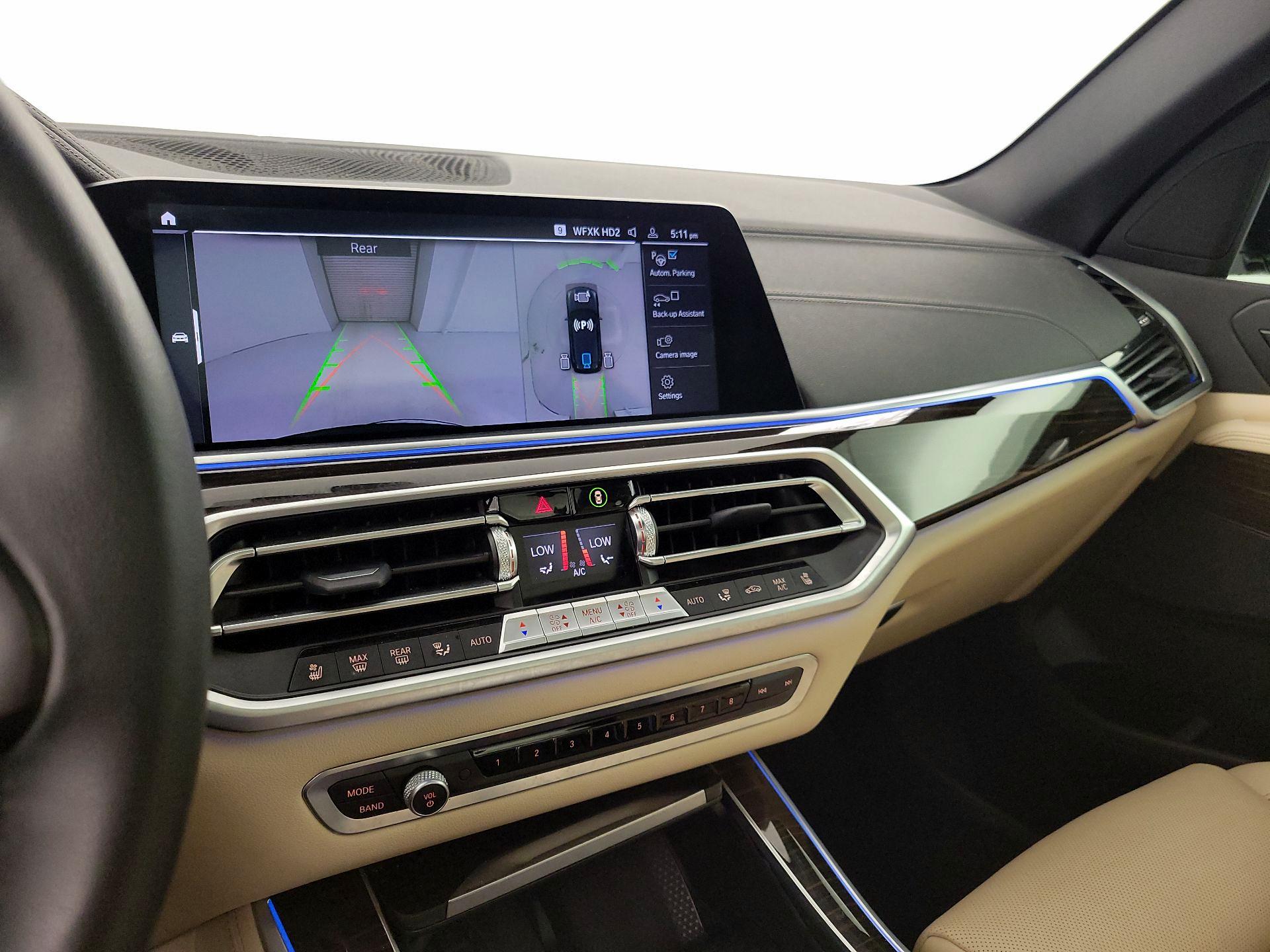 Thumbnail: 2021 BMW X5 - 15
