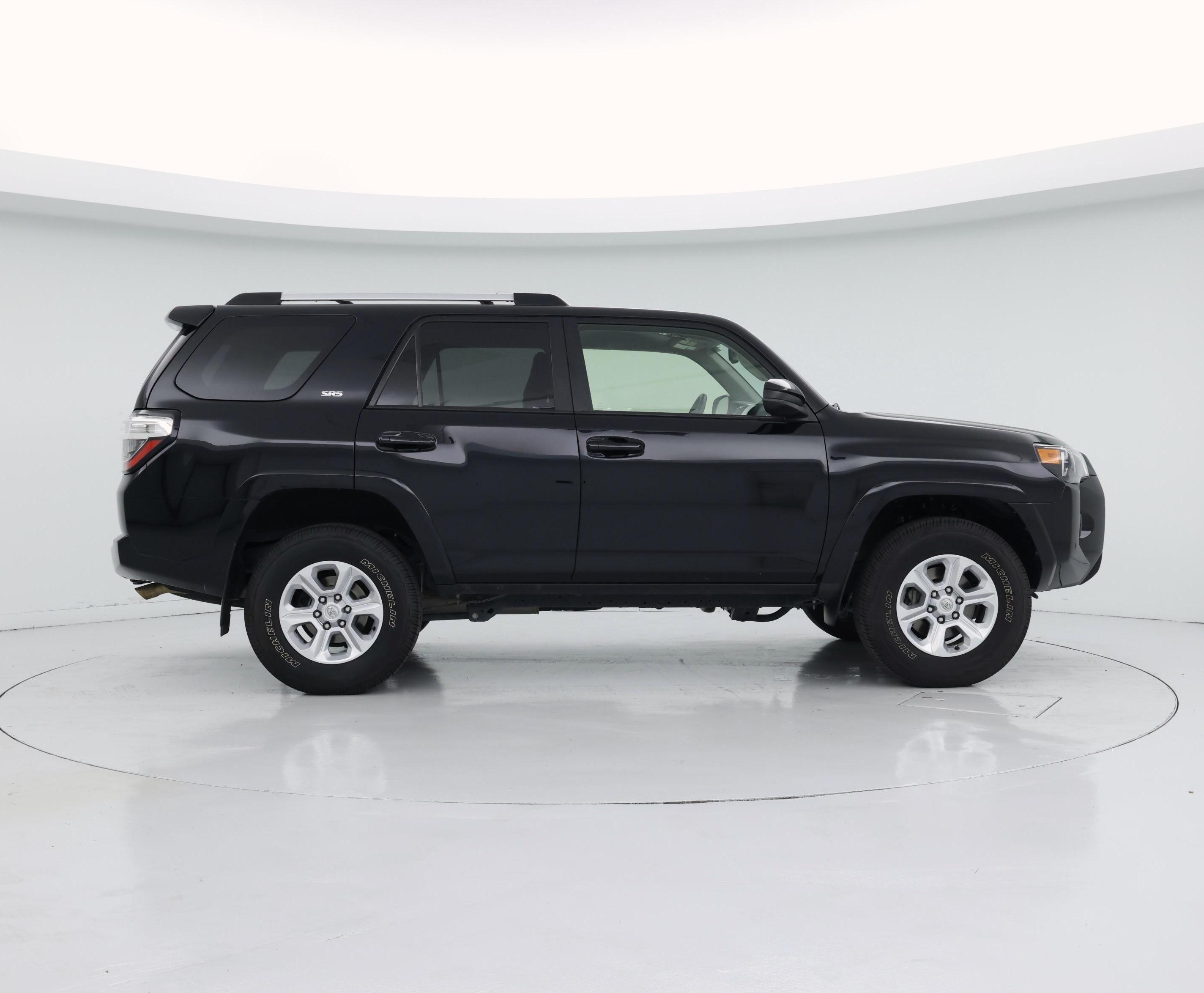 Thumbnail: 2022 Toyota 4Runner - 7