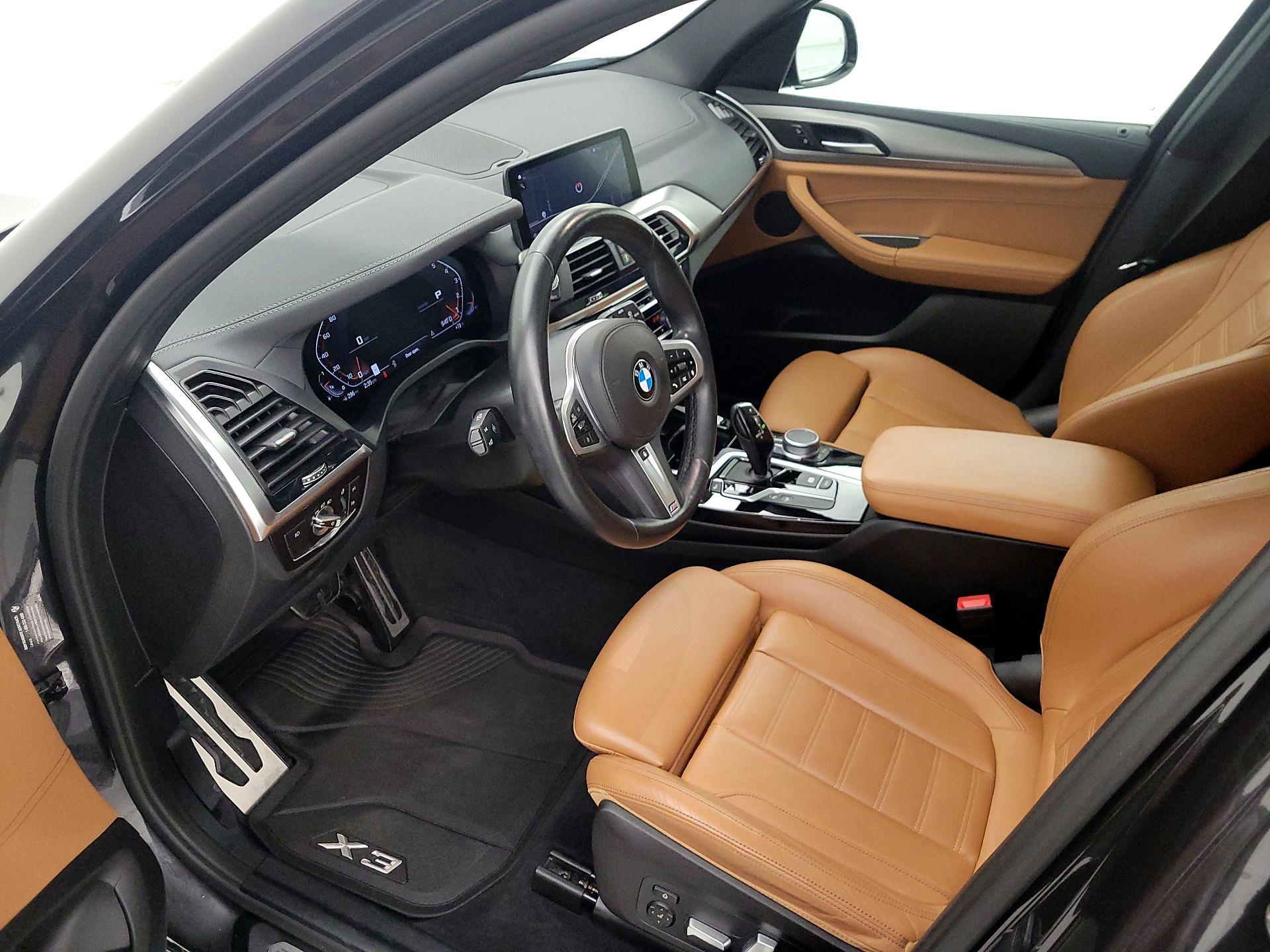 Thumbnail: 2021 BMW X3 - 11