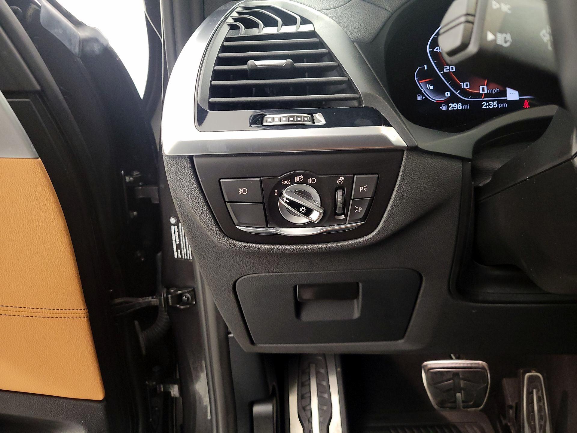 Thumbnail: 2021 BMW X3 - 13