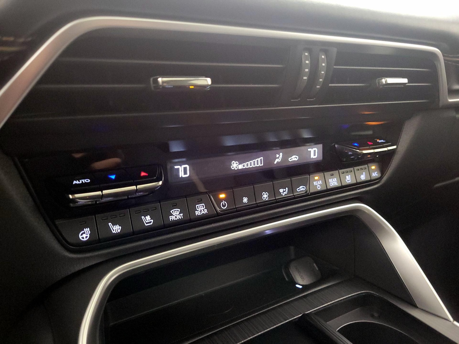 2026 Mazda CX-90 Premium Plus Package - Photo 17