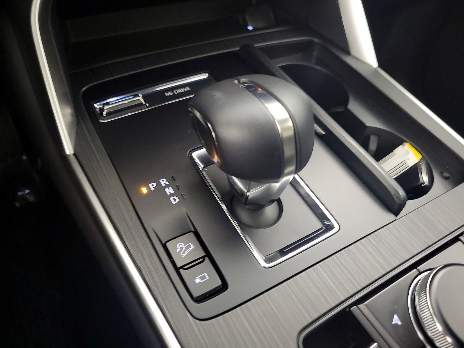 2026 Mazda CX-90 Premium Plus Package - Photo 18