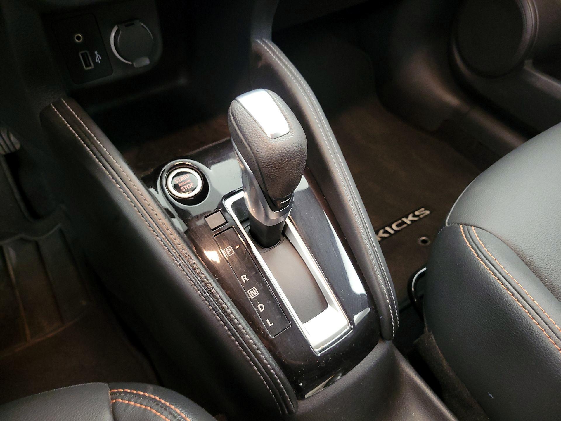 Thumbnail: 2020 Nissan Kicks - 17