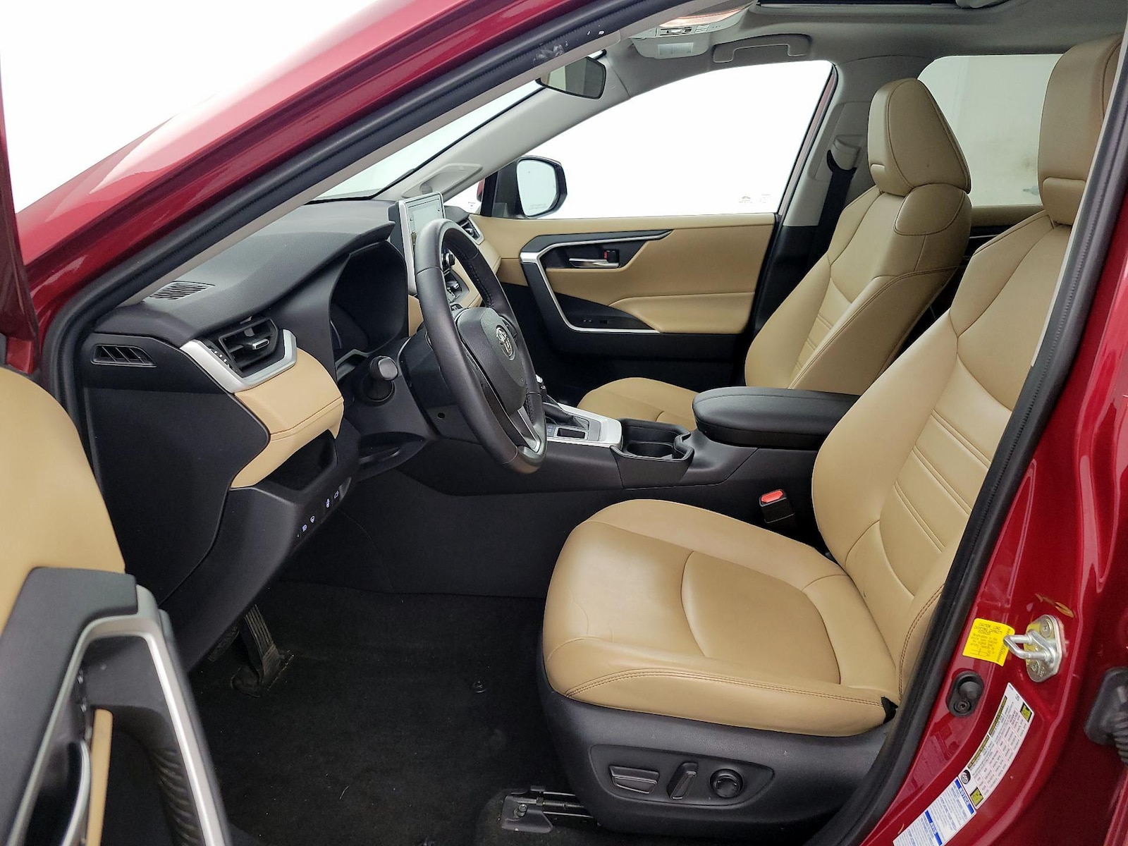 2020 Toyota RAV4 XLE Premium - Photo 12