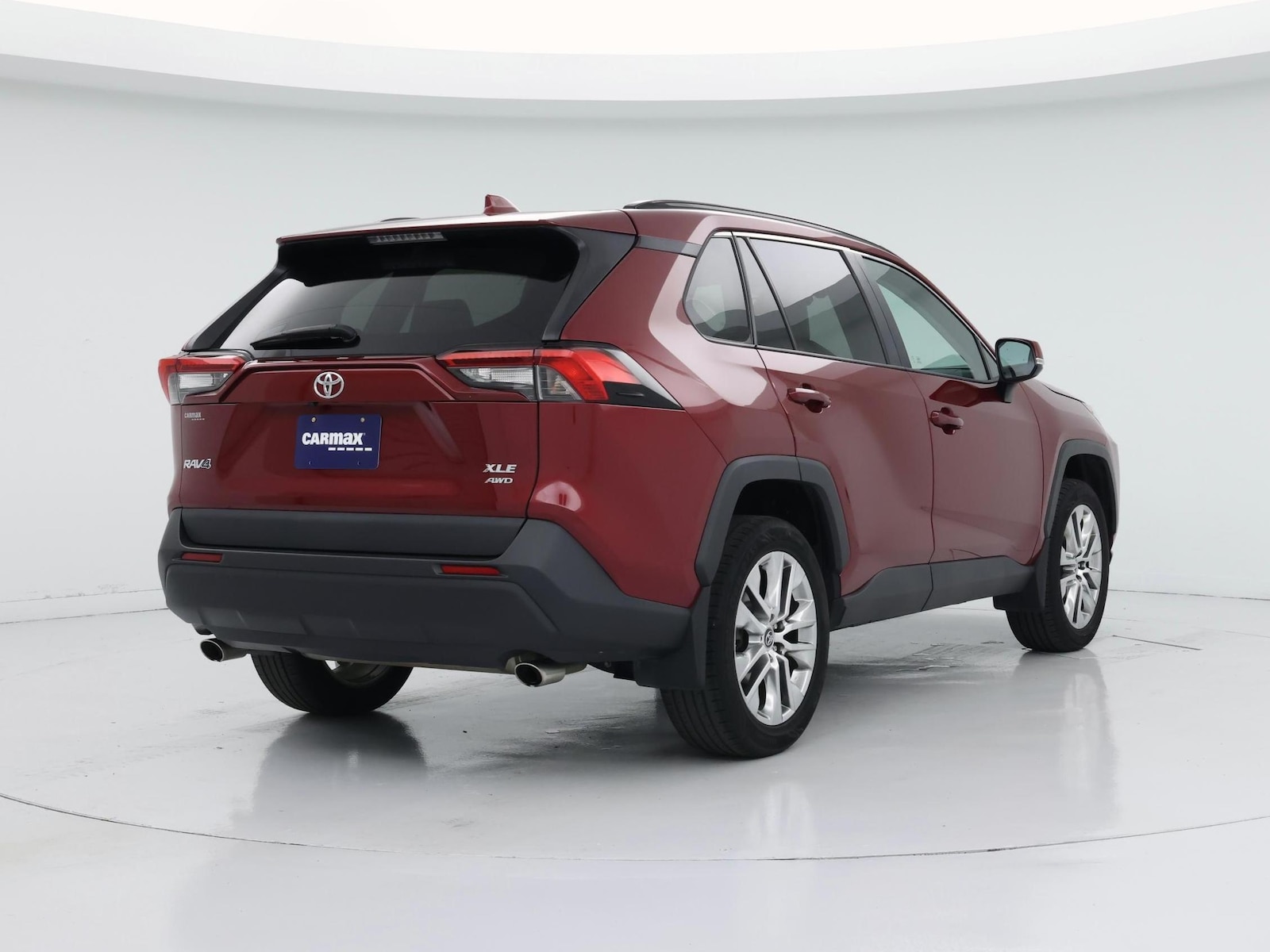 2020 Toyota RAV4 XLE Premium - Photo 9