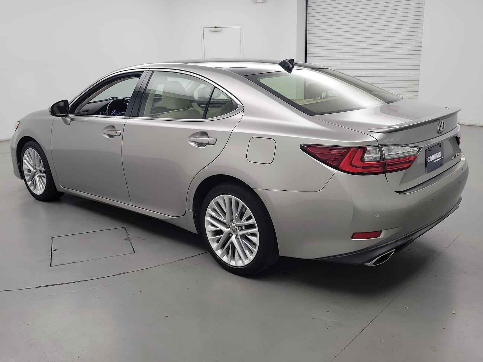 2016 Lexus ES 350 - Photo 7