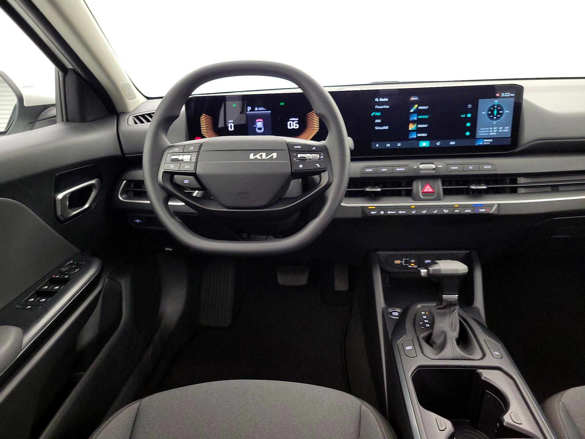 Thumbnail: 2025 Kia K4 - 10