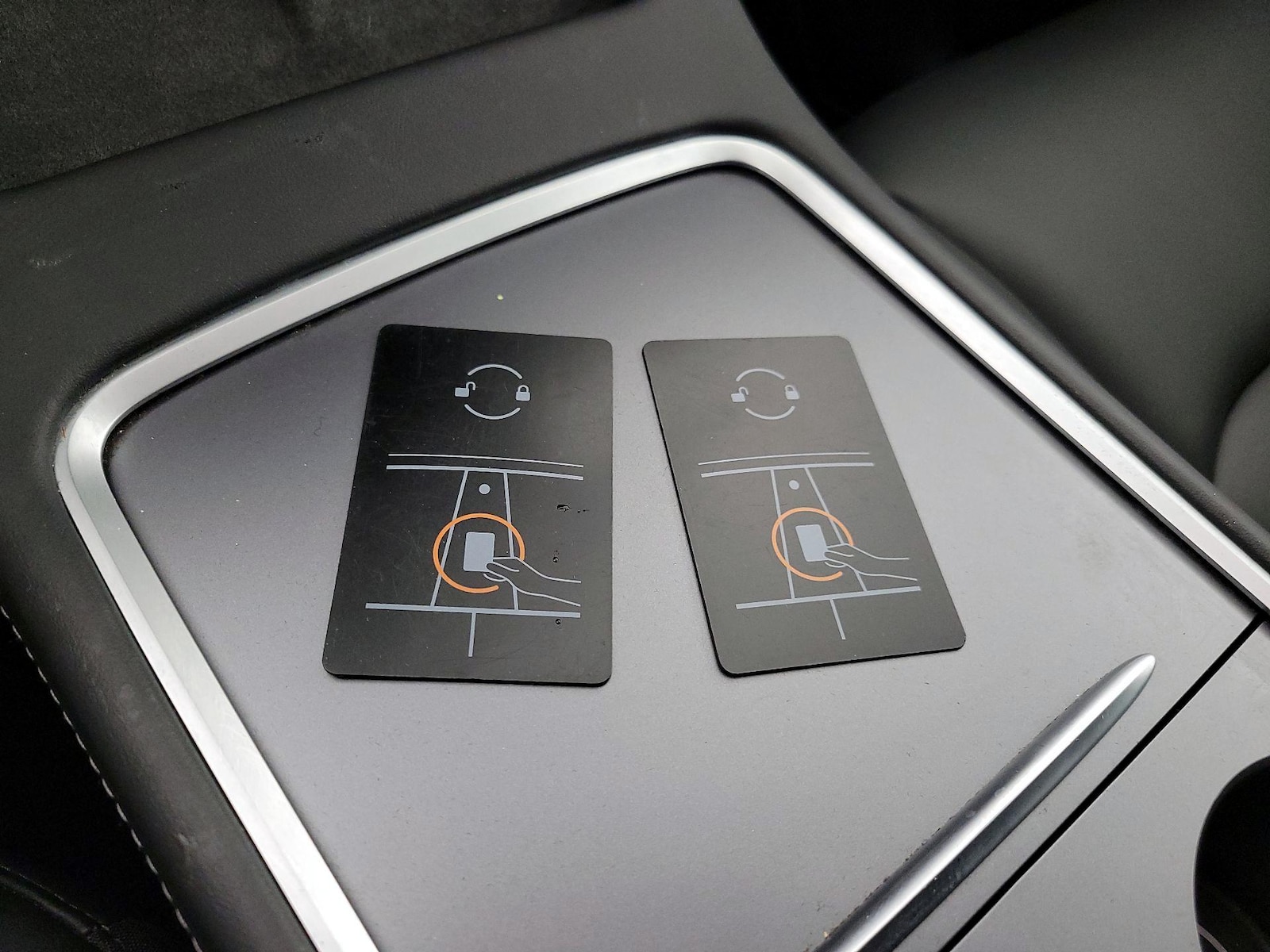 2024 Tesla Model Y Long Range - Photo 24