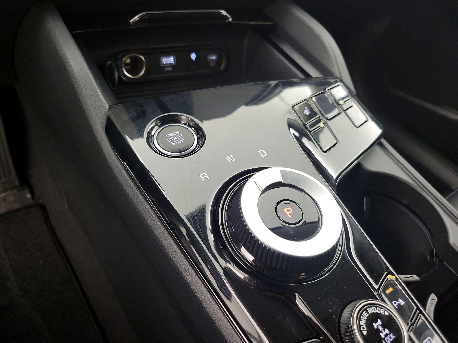 Thumbnail: 2025 Kia Sportage - 18